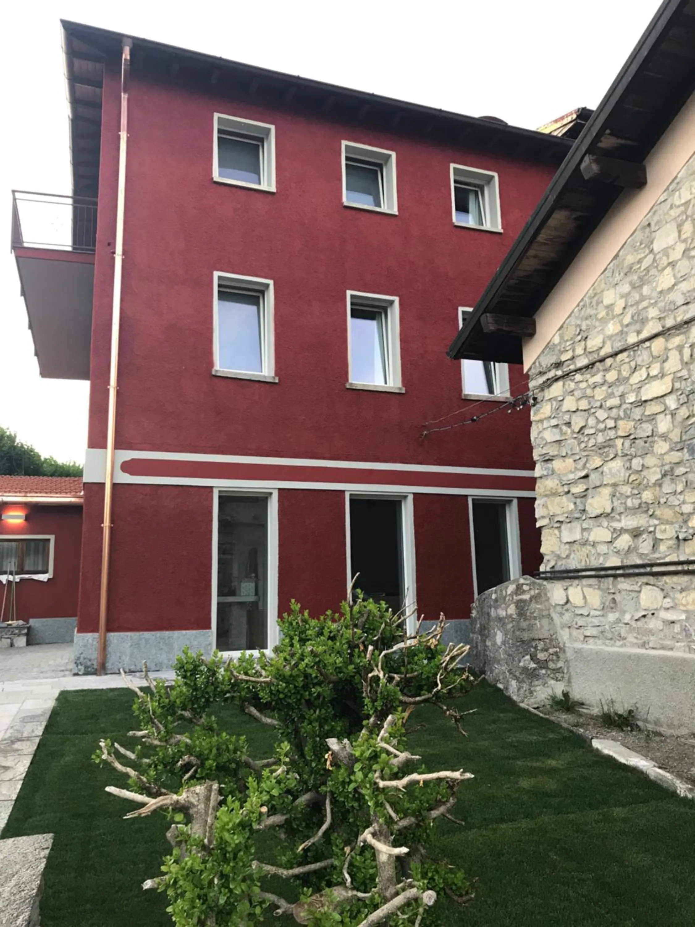 Property building in Corte di Pellio