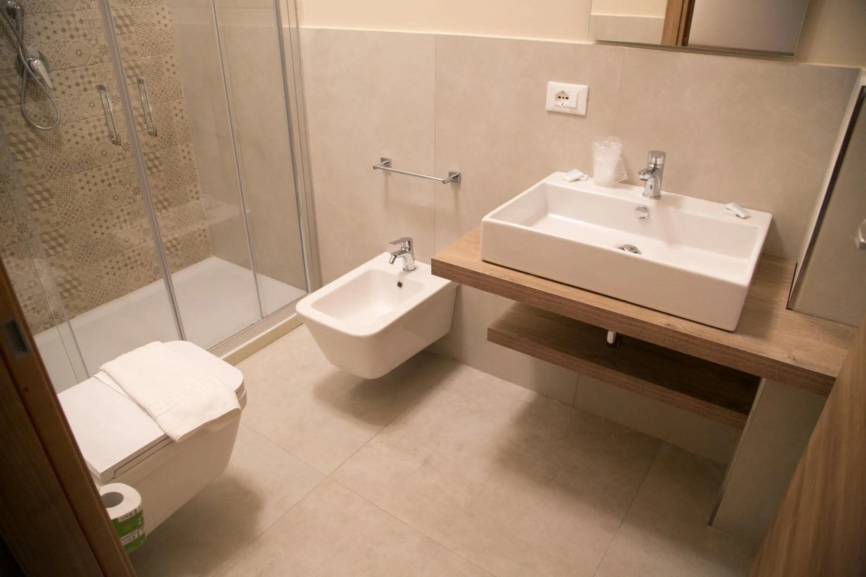 Shower in B&B Il Volo