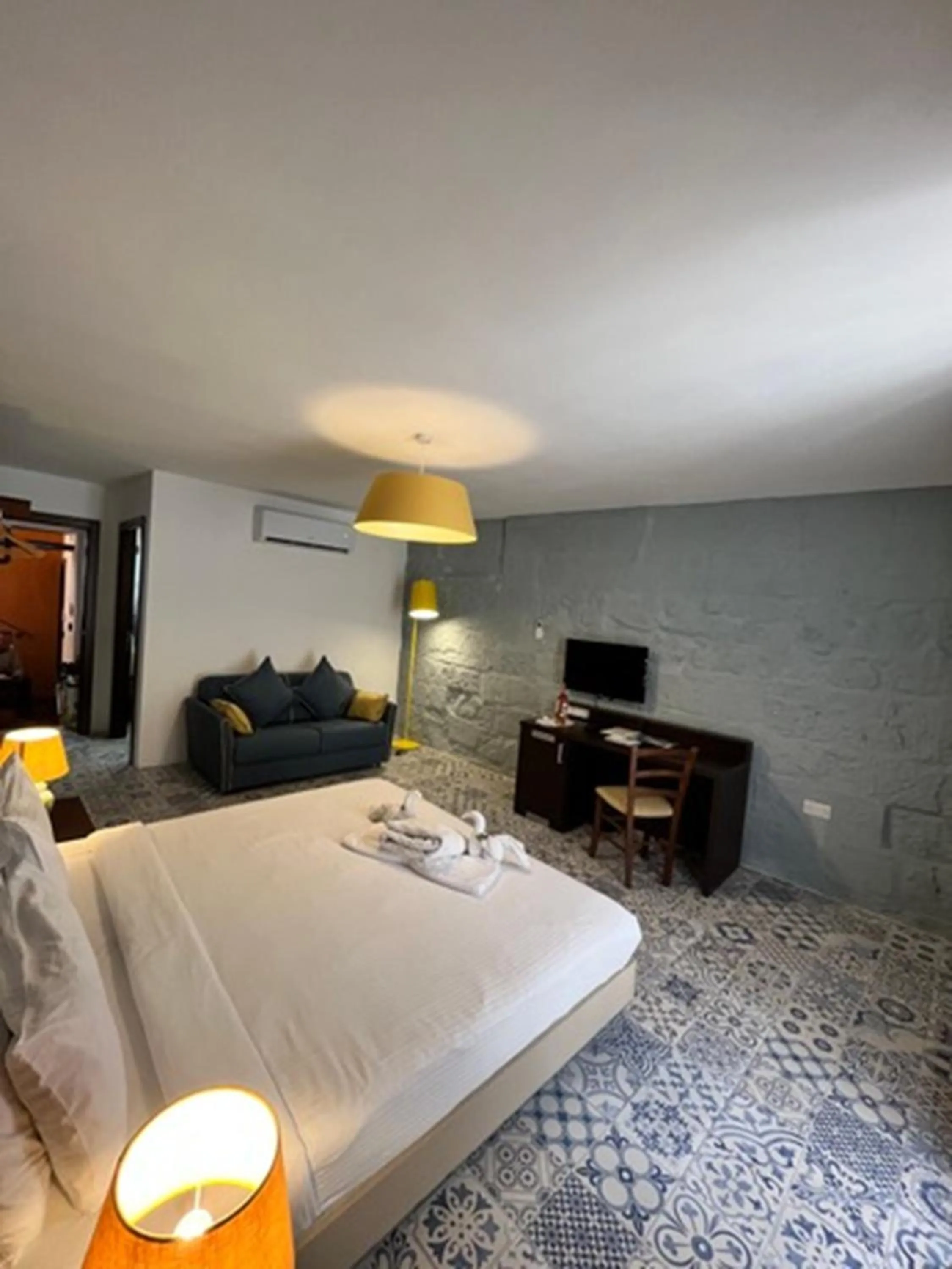 Bed in My Travel House