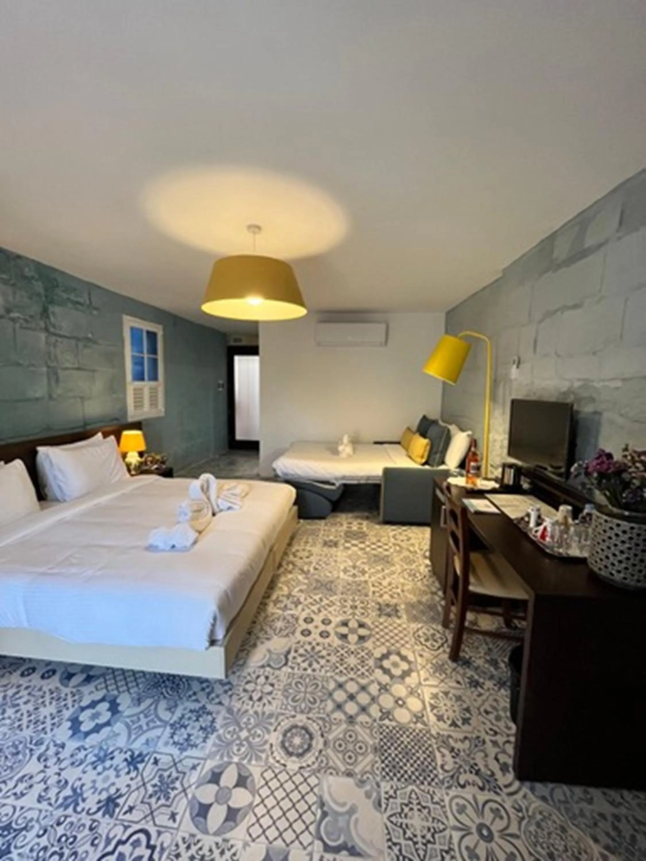 Bed in My Travel House