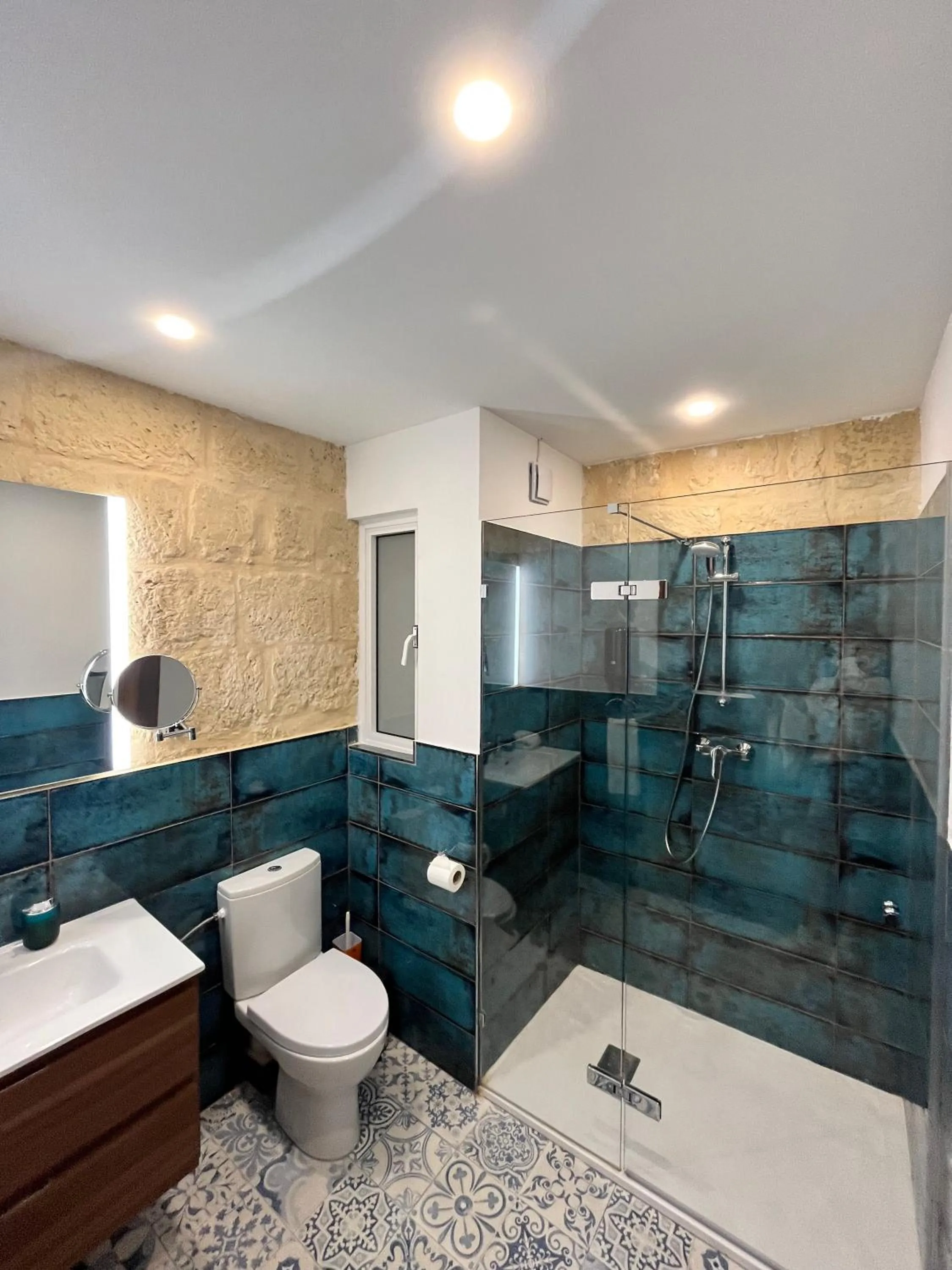 Shower in My Travel House