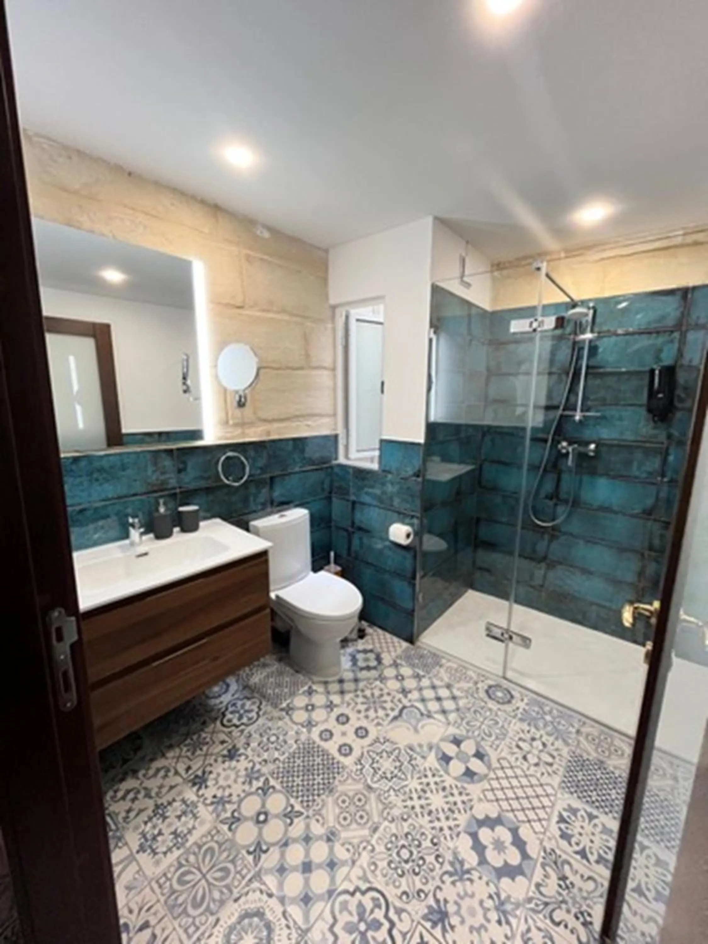 Shower in My Travel House