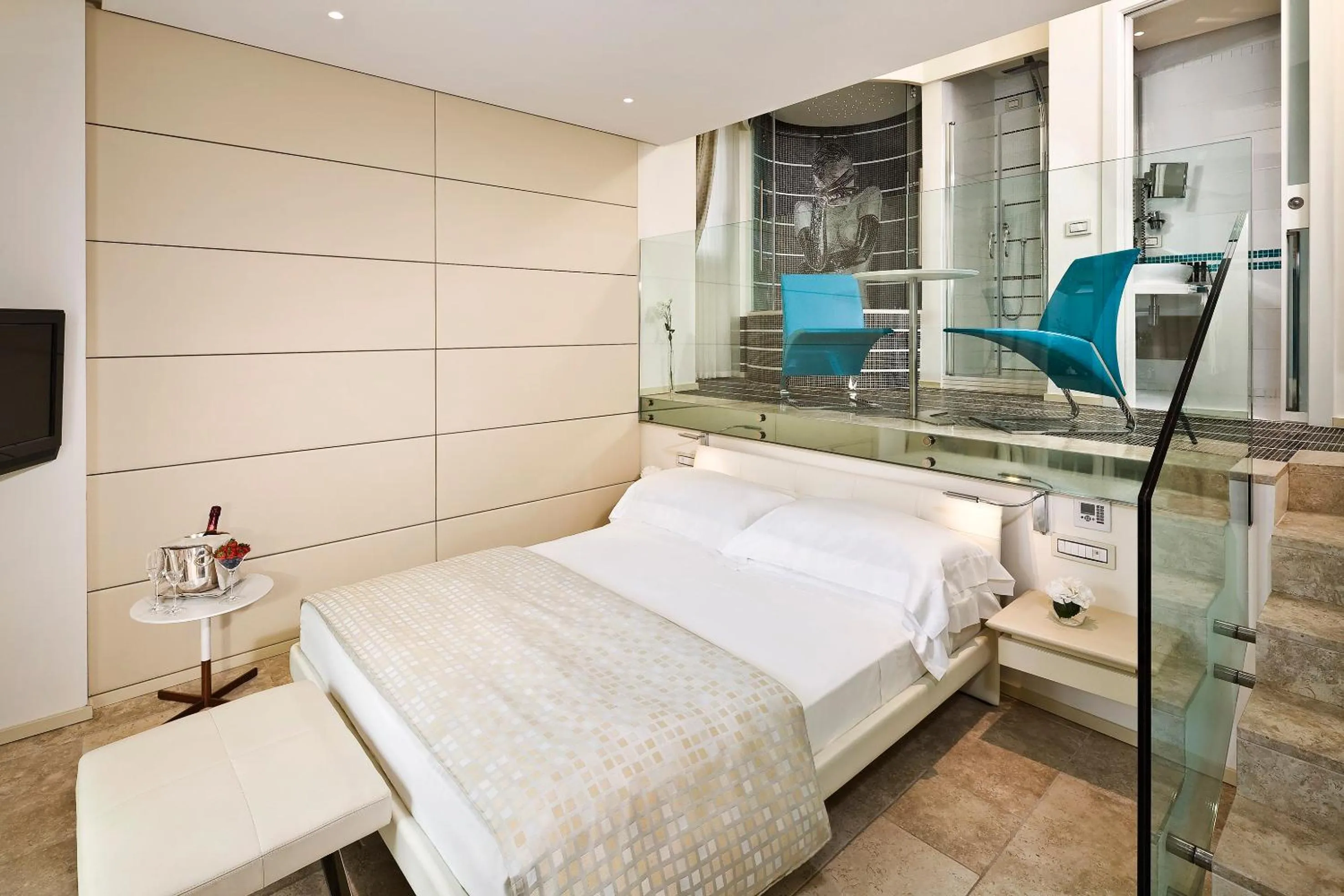 Photo of the whole room in Hotel Villa Blu Capri