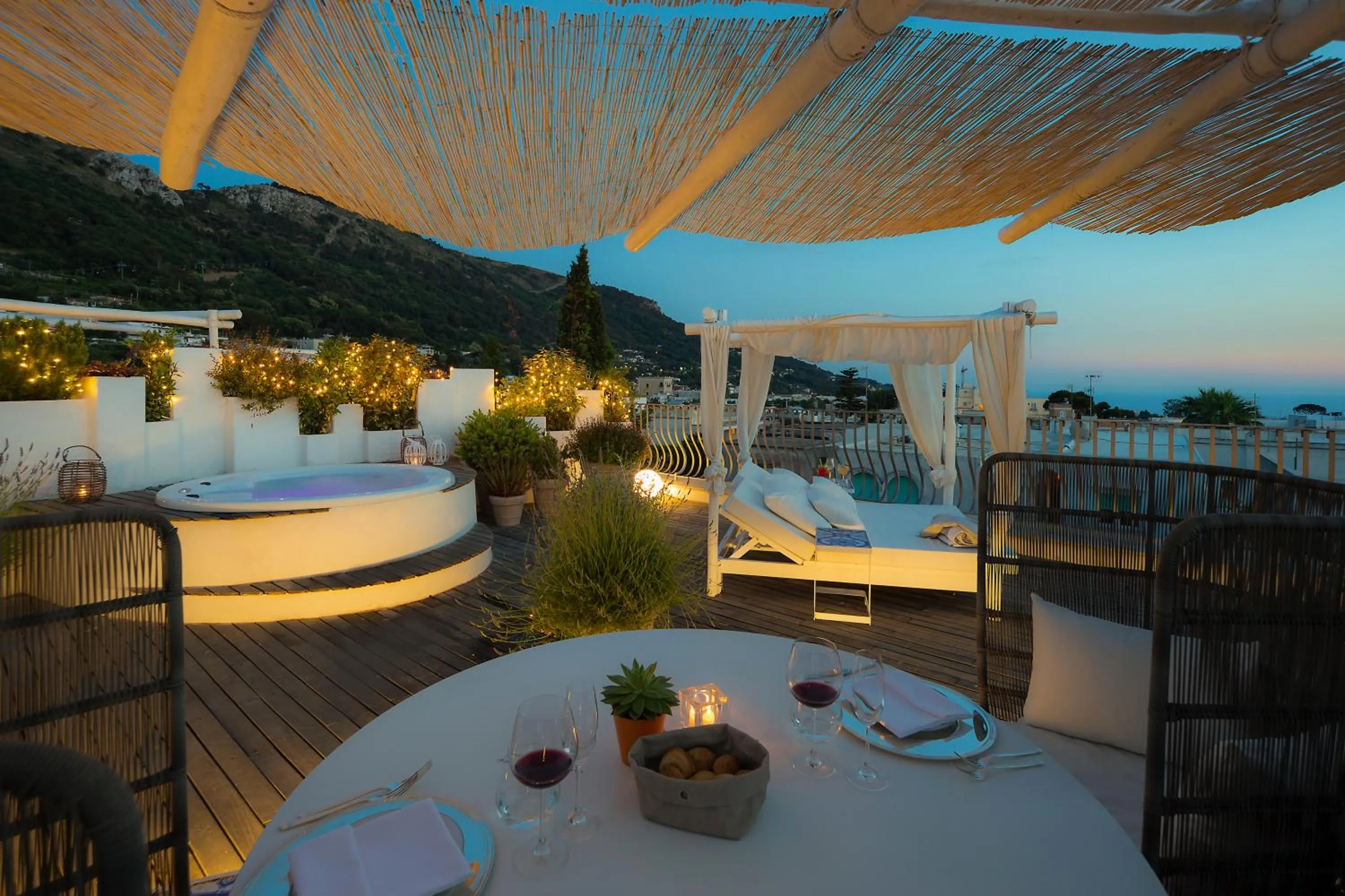 Bed in Hotel Villa Blu Capri