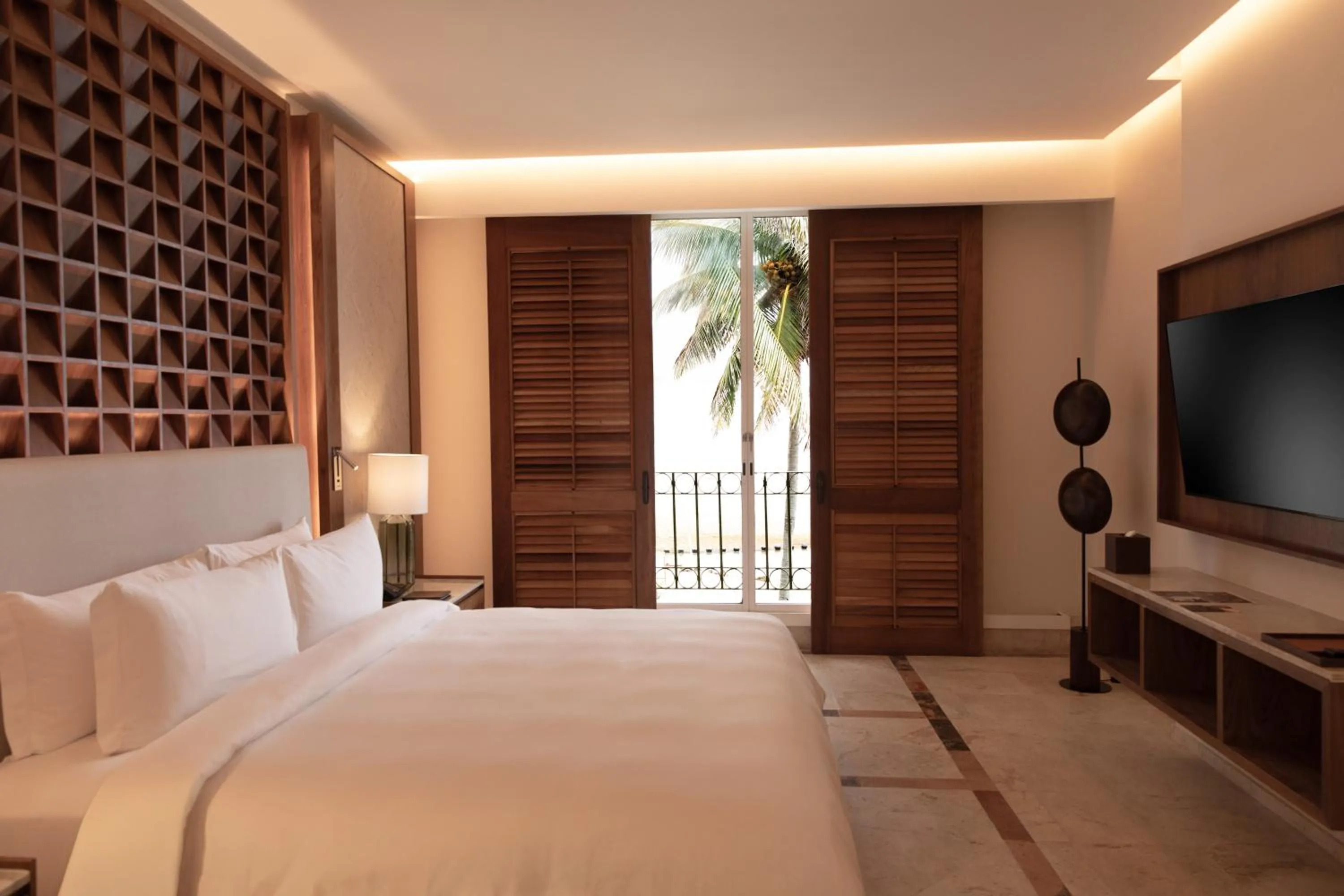 Bed in Paraiso de la Bonita Adult All-Inclusive, Member of Royalton Reserve Collection