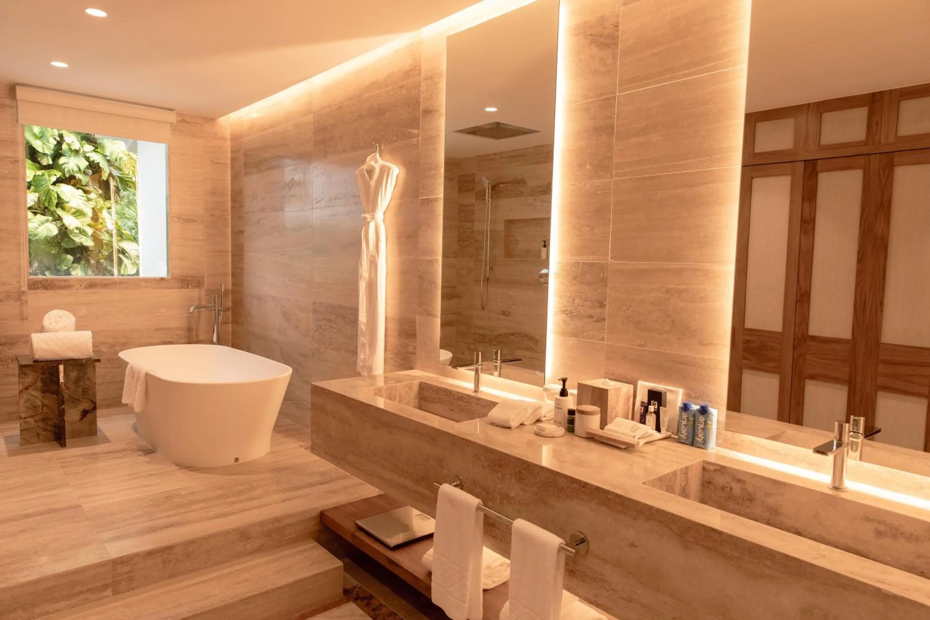 Bathroom in Paraiso de la Bonita Adult All-Inclusive, Member of Royalton Reserve Collection