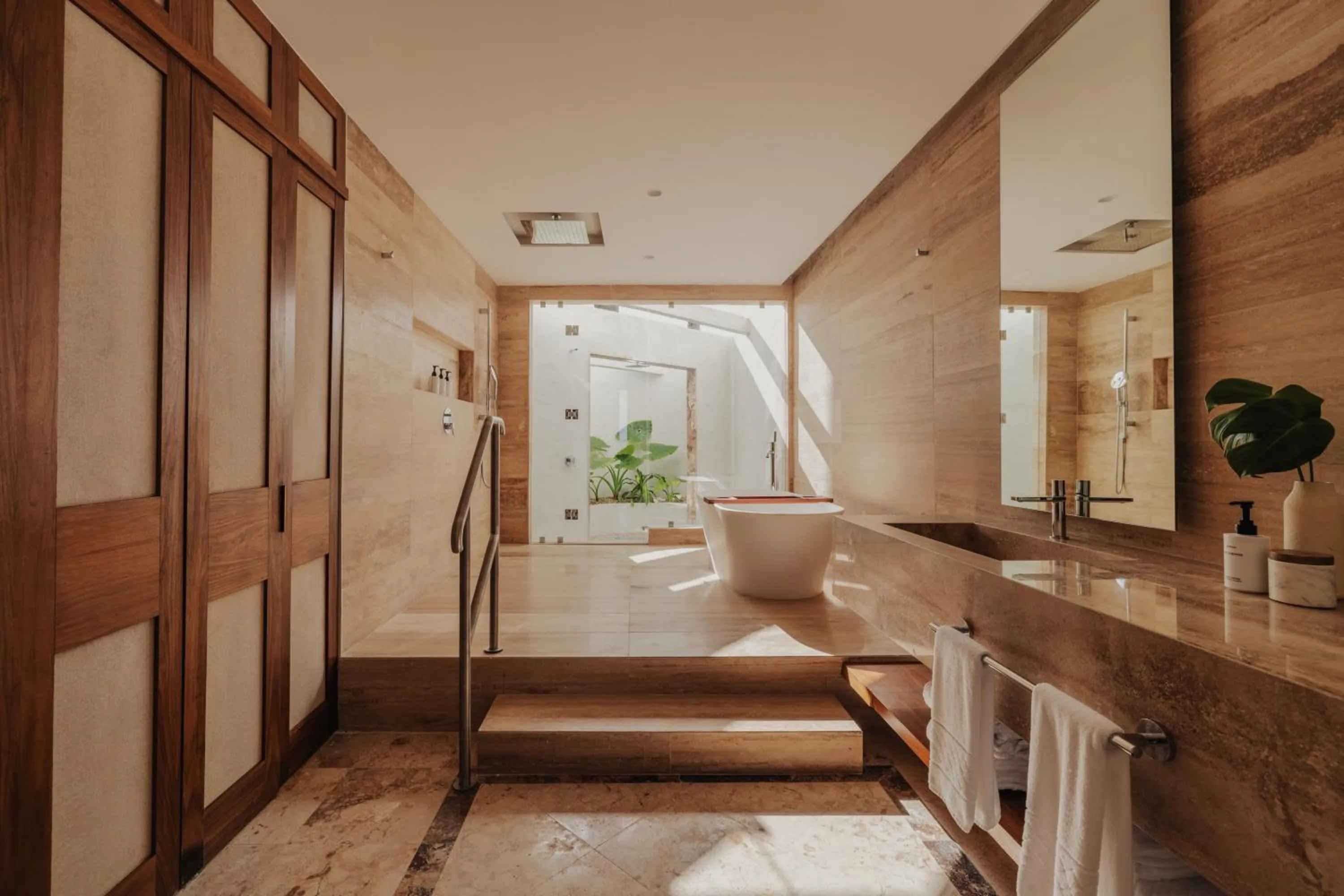 Bathroom in Paraiso de la Bonita Adult All-Inclusive, a Luxury Collection Resort