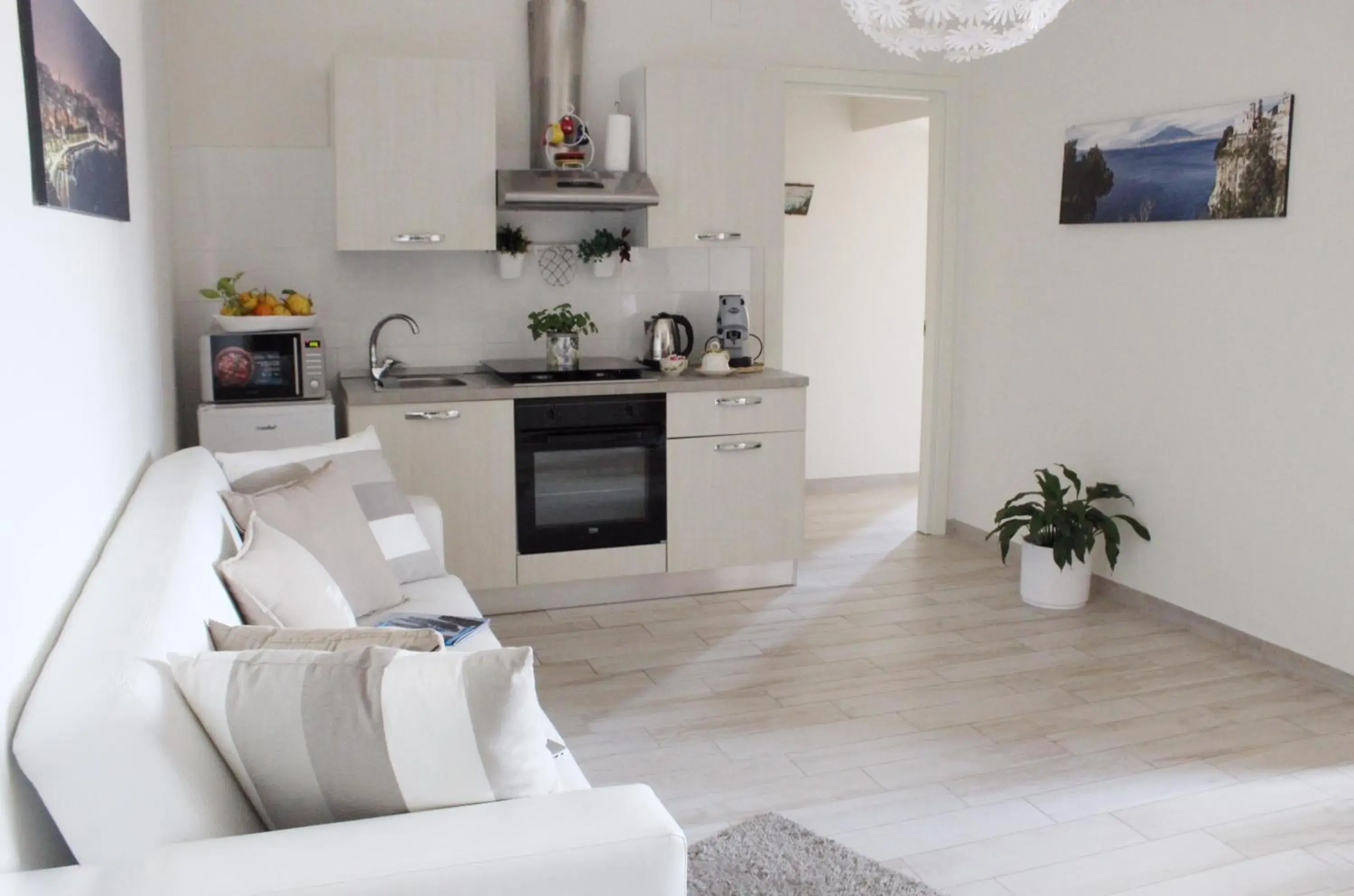 Vesuvio House appartamento indipendente e centrale Vesuvio House appartamento indipendente e centrale