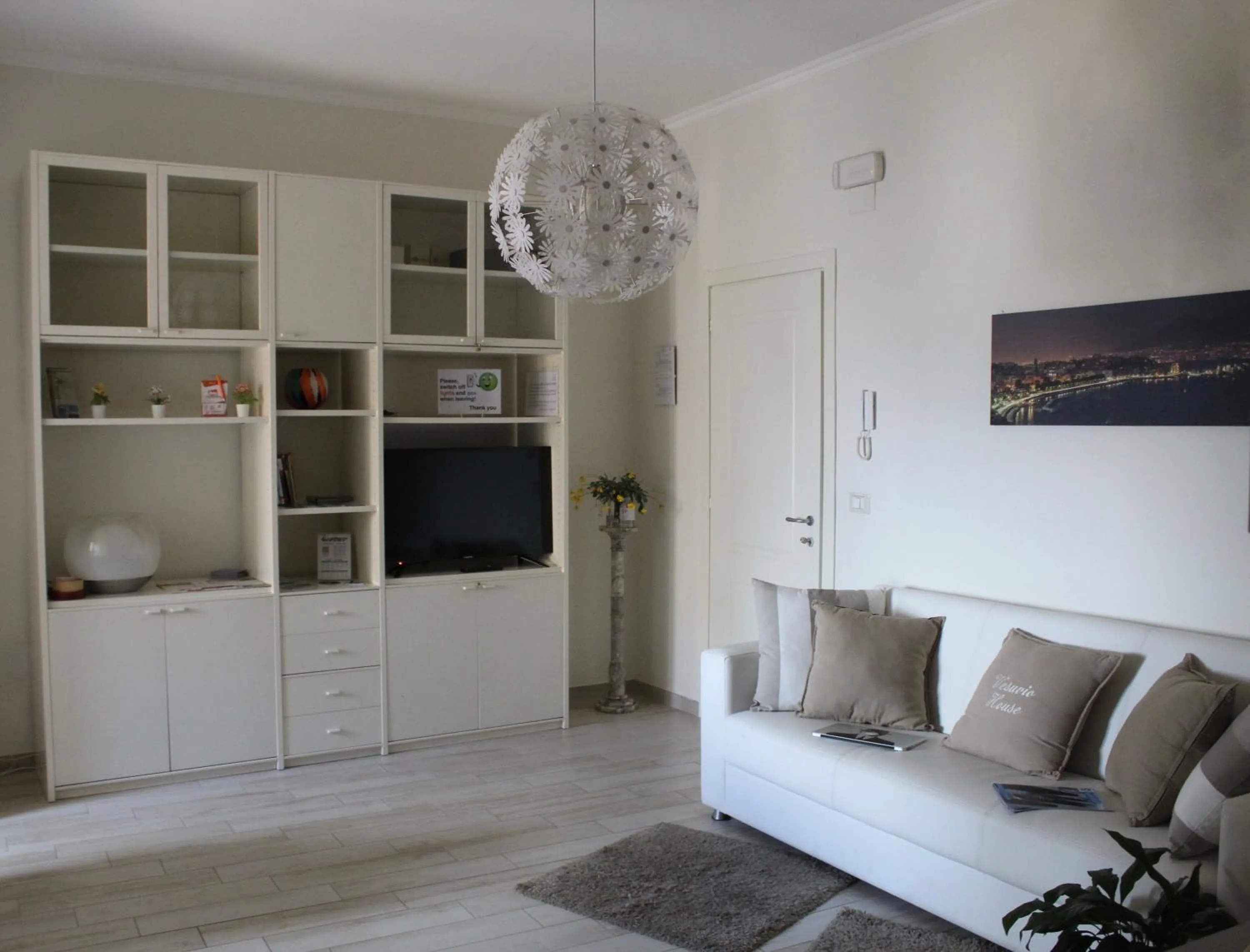 Vesuvio House appartamento indipendente e centrale