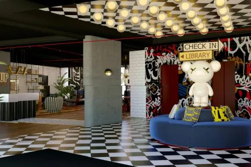 Lobby or reception in Moxy Paris La Villette