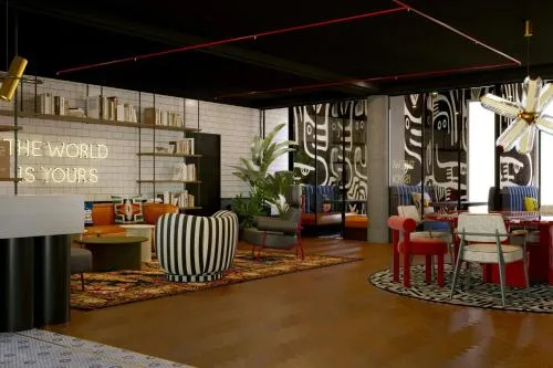Lobby or reception in Moxy Paris La Villette