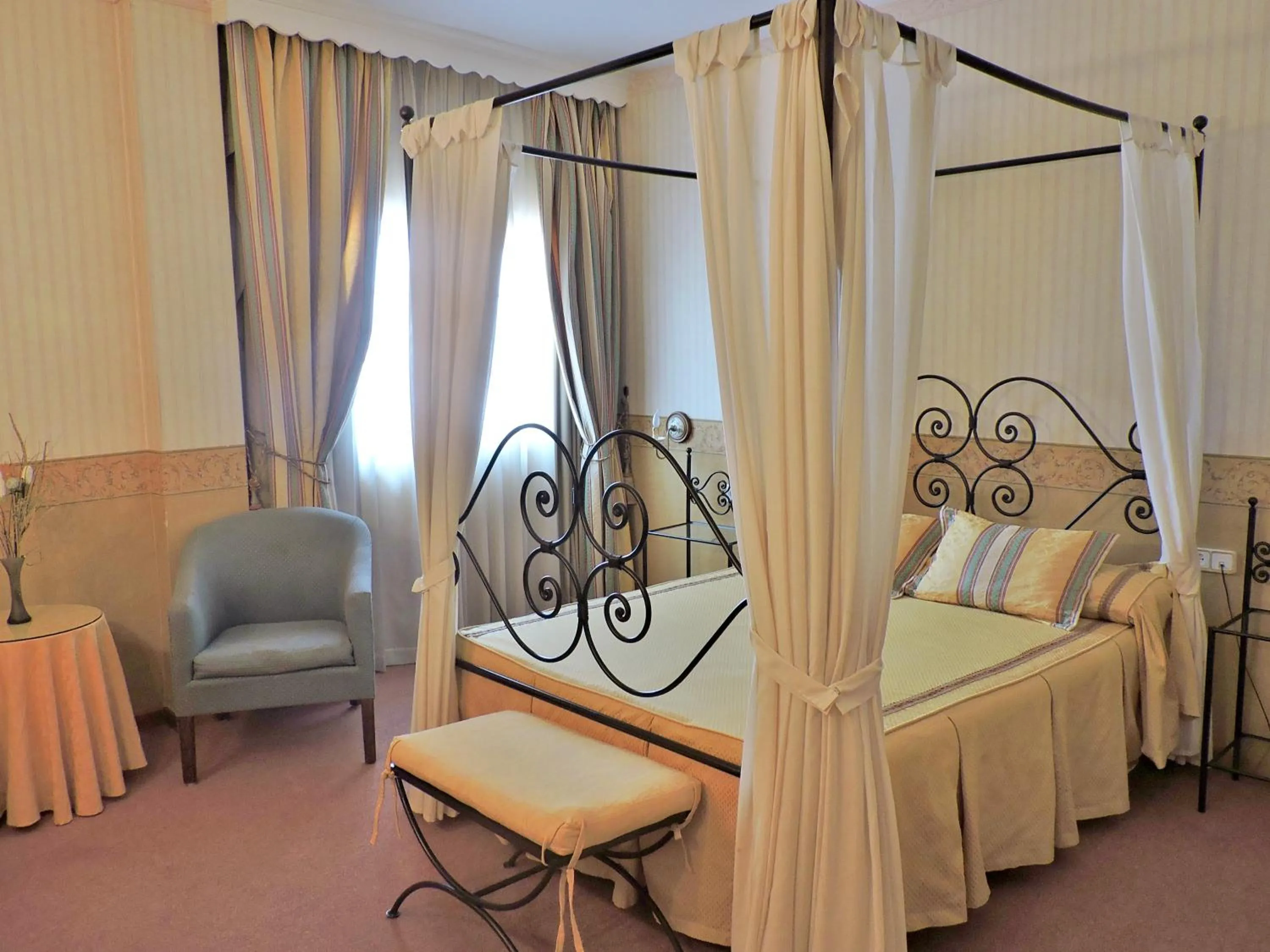 Bedroom in Hotel Las Yucas