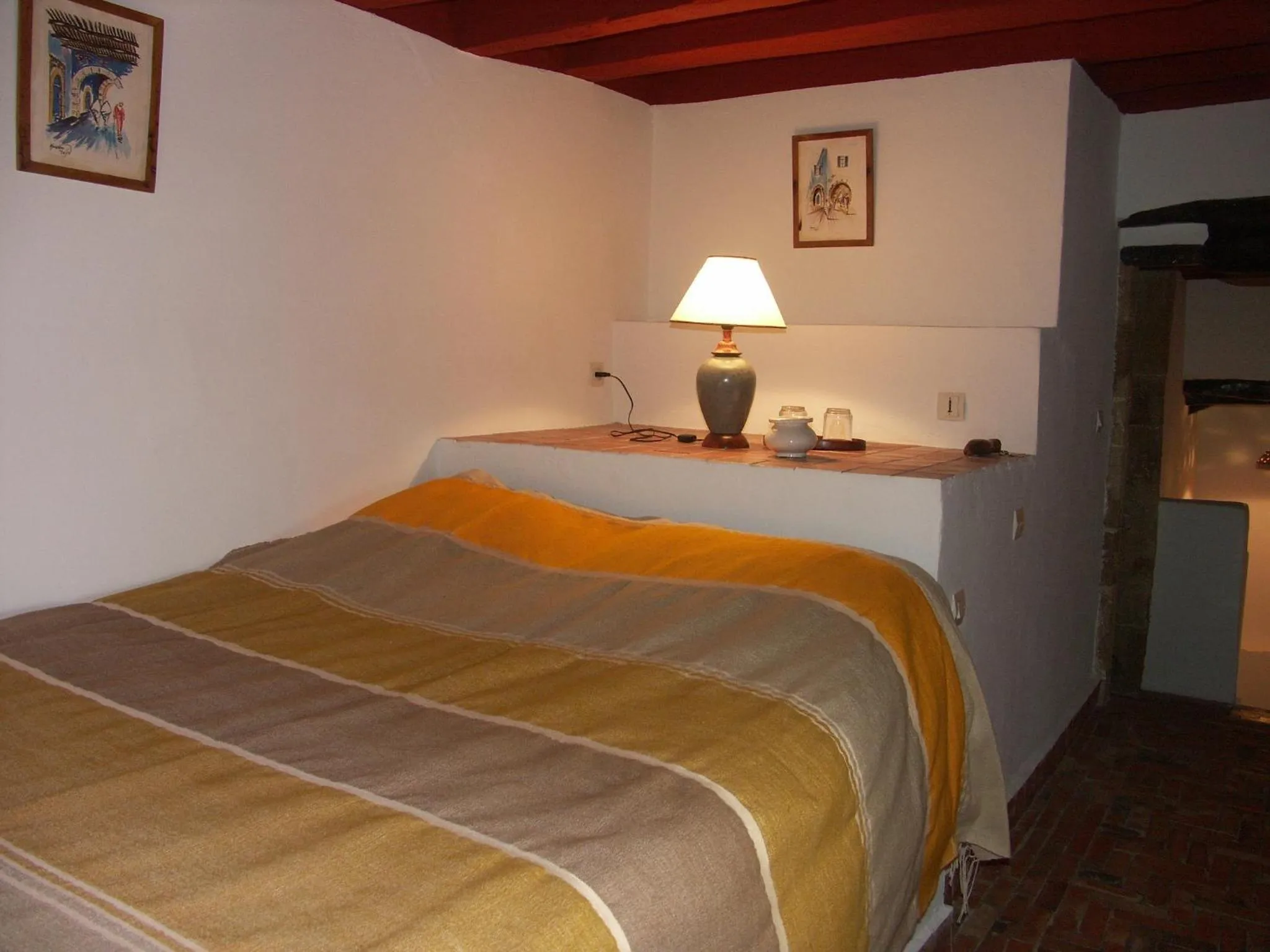 Photo of the whole room, Bed in Dar Ness