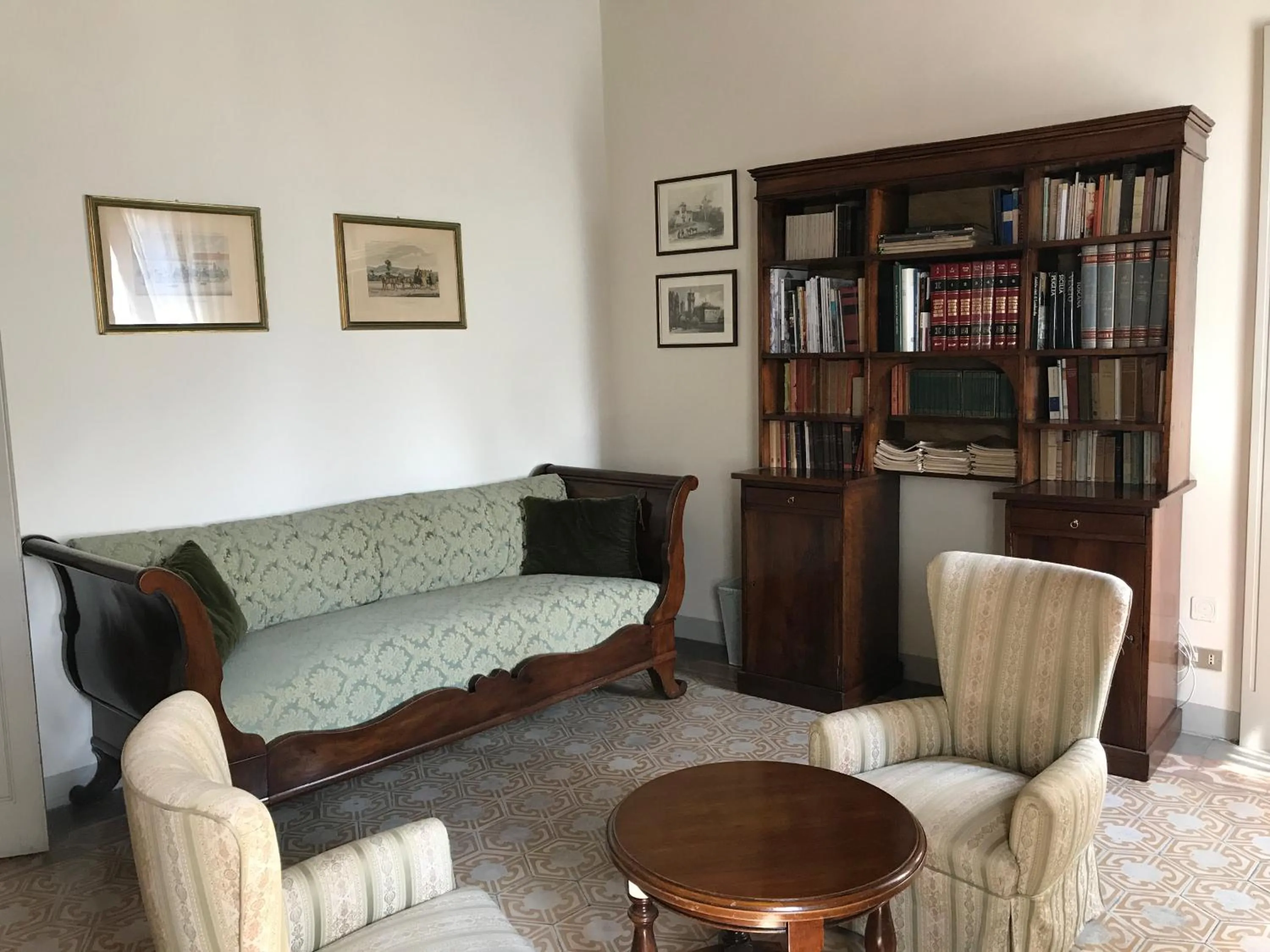Library in B&B Corte Seguini