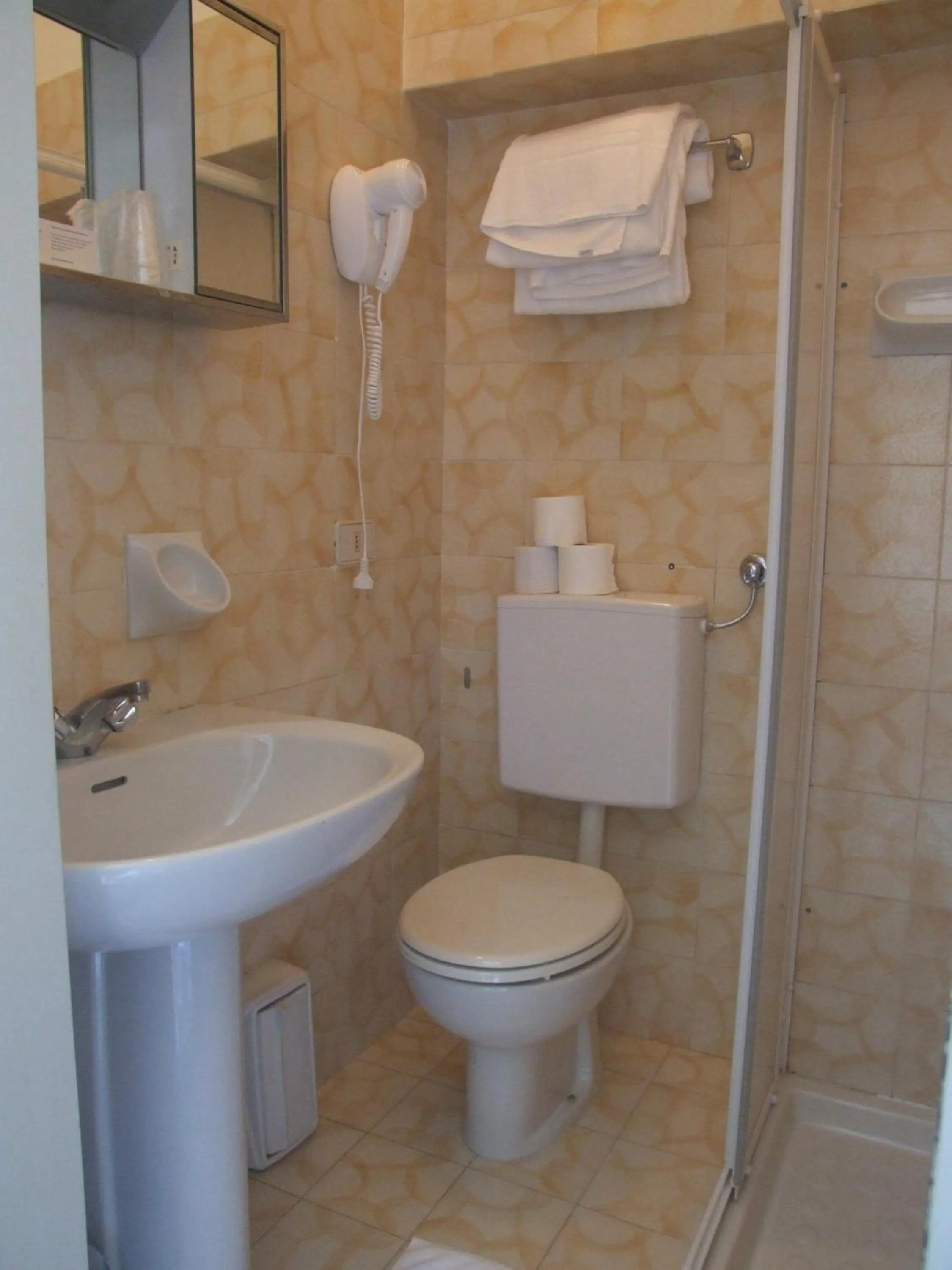 Bathroom in Hotel Maderno