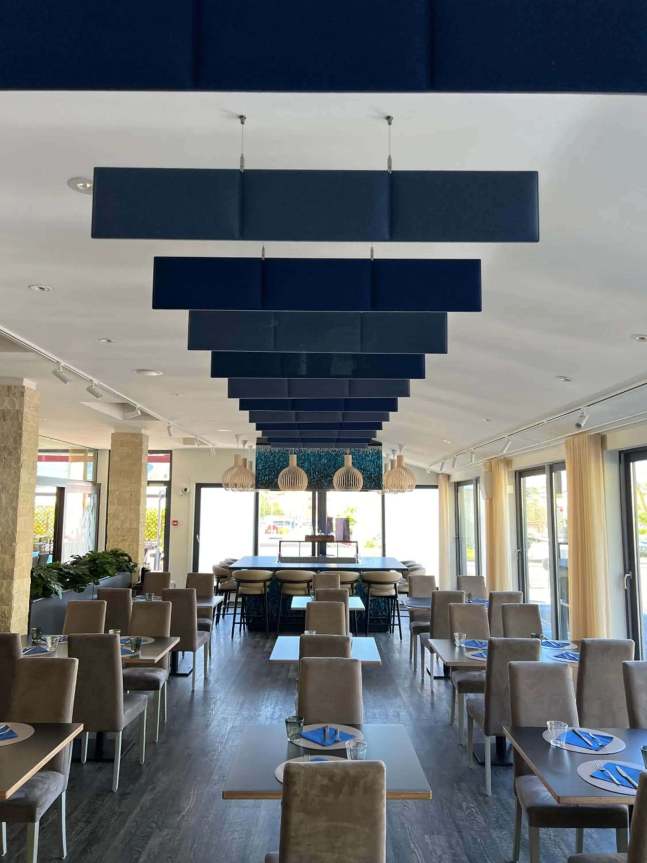 Restaurant/places to eat in Rotonda