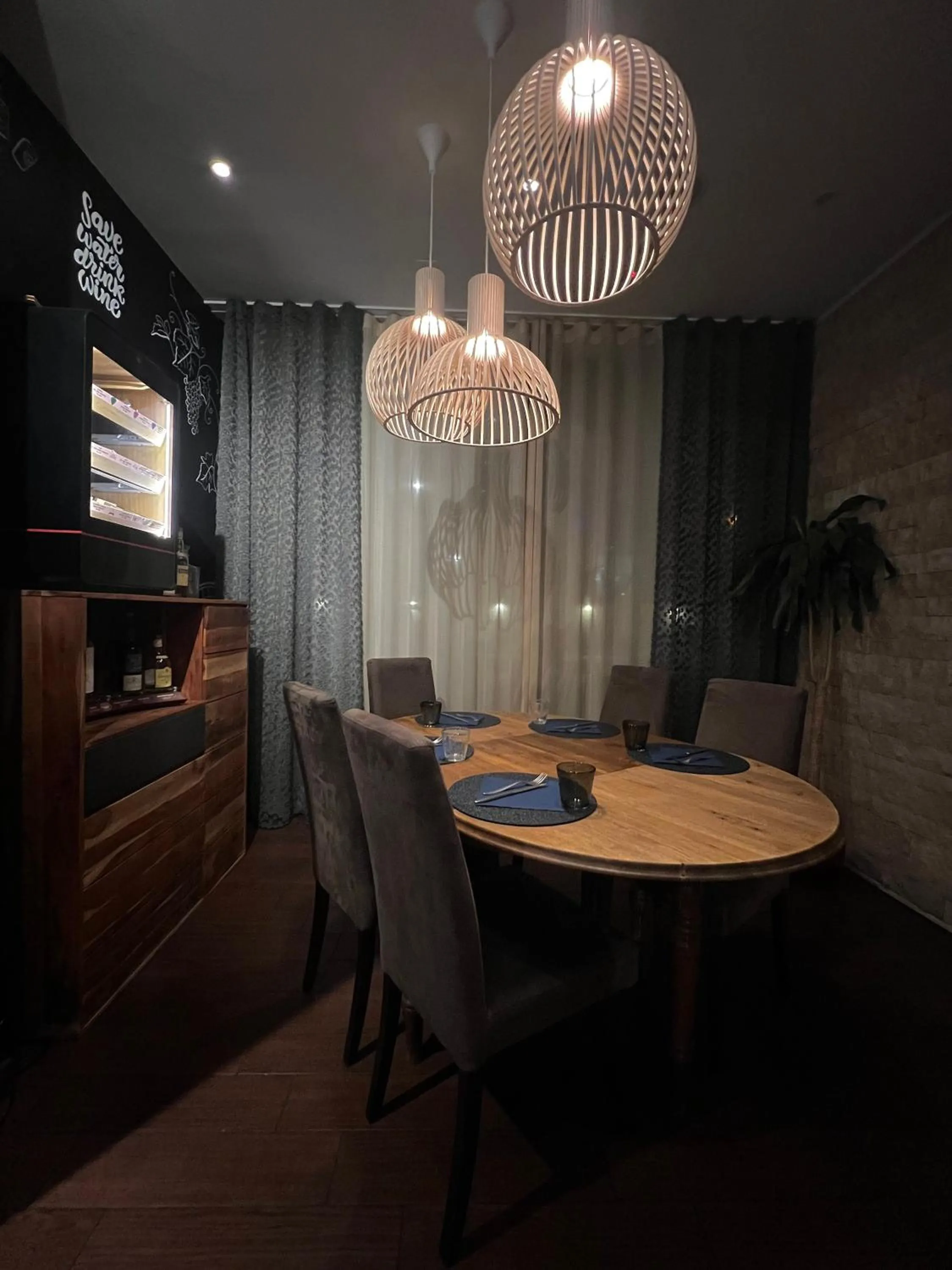 Restaurant/places to eat in Rotonda