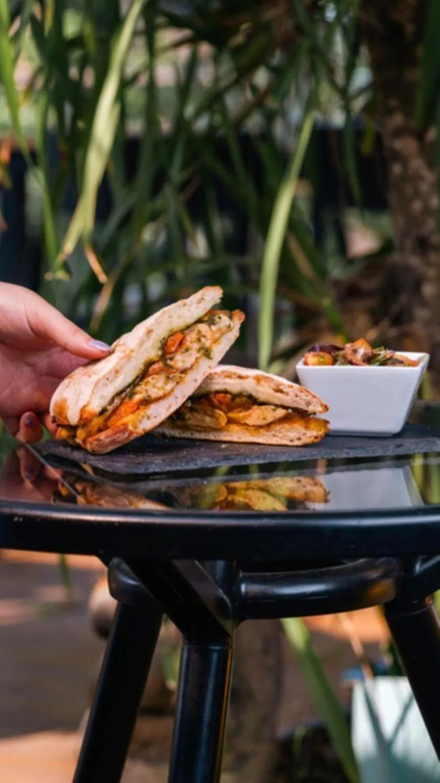 Restaurant/places to eat in Kaleo Hotel Boutique