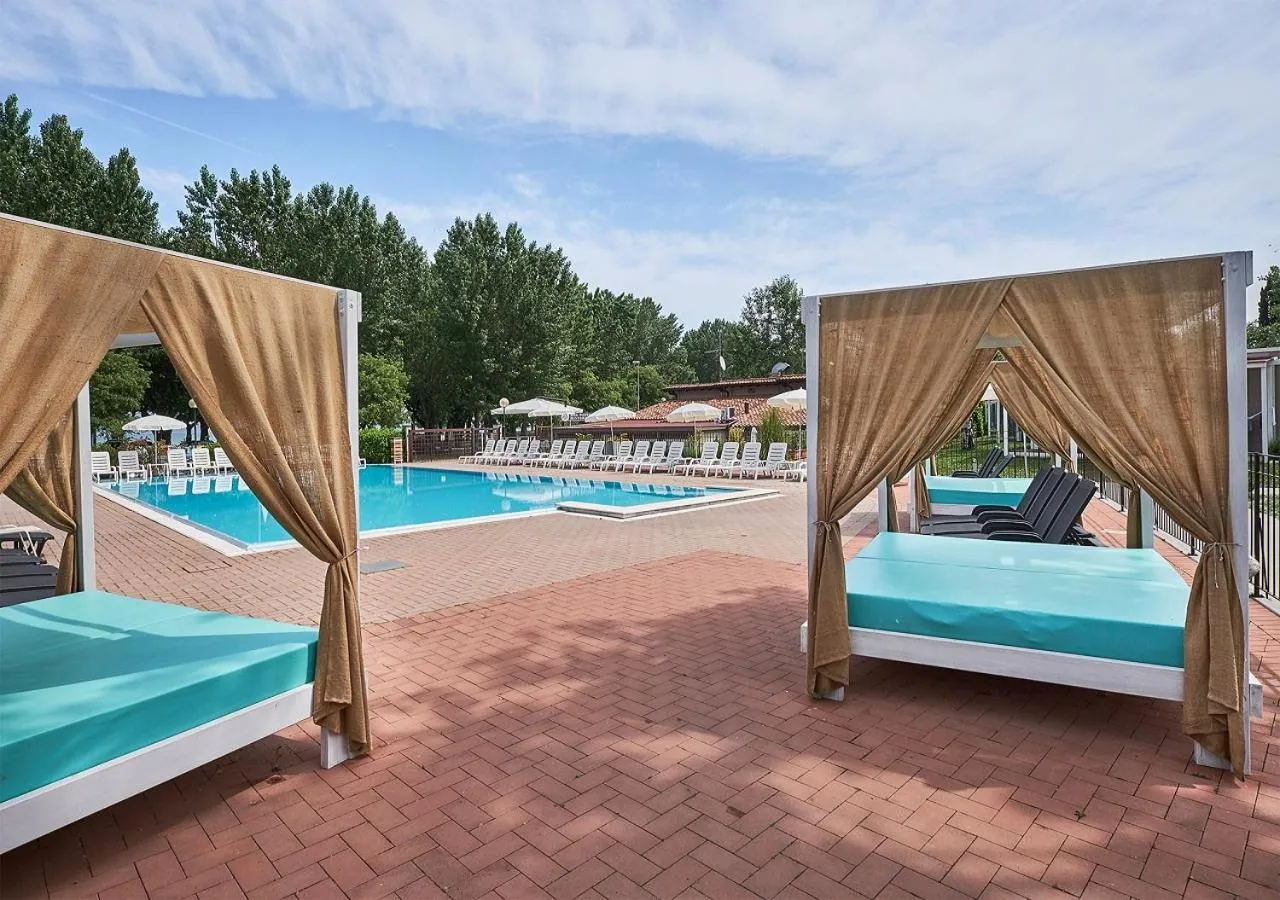 Villaggio Turistico Lugana Marina