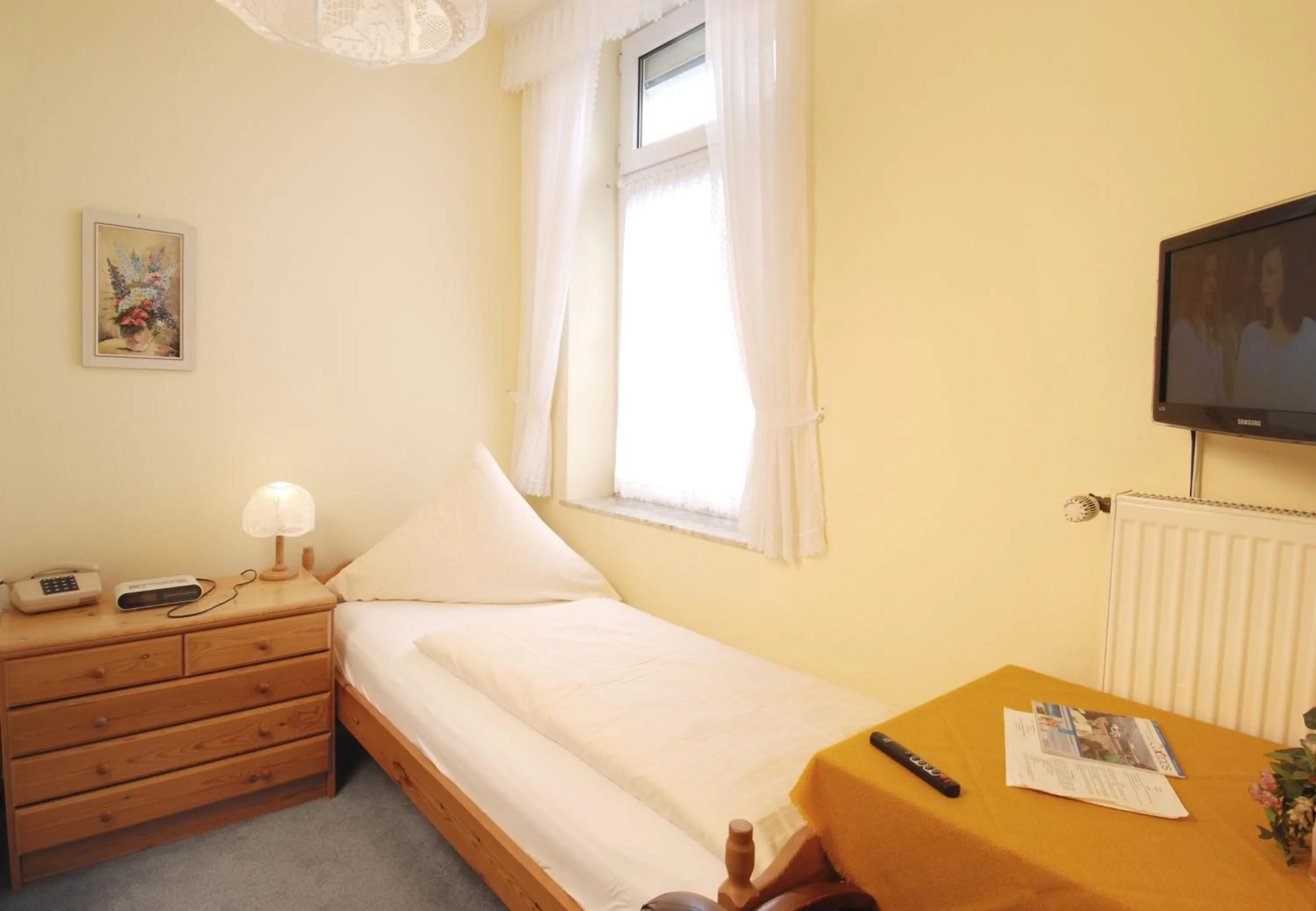 Bed in Hotel Münchner Löwenbräu