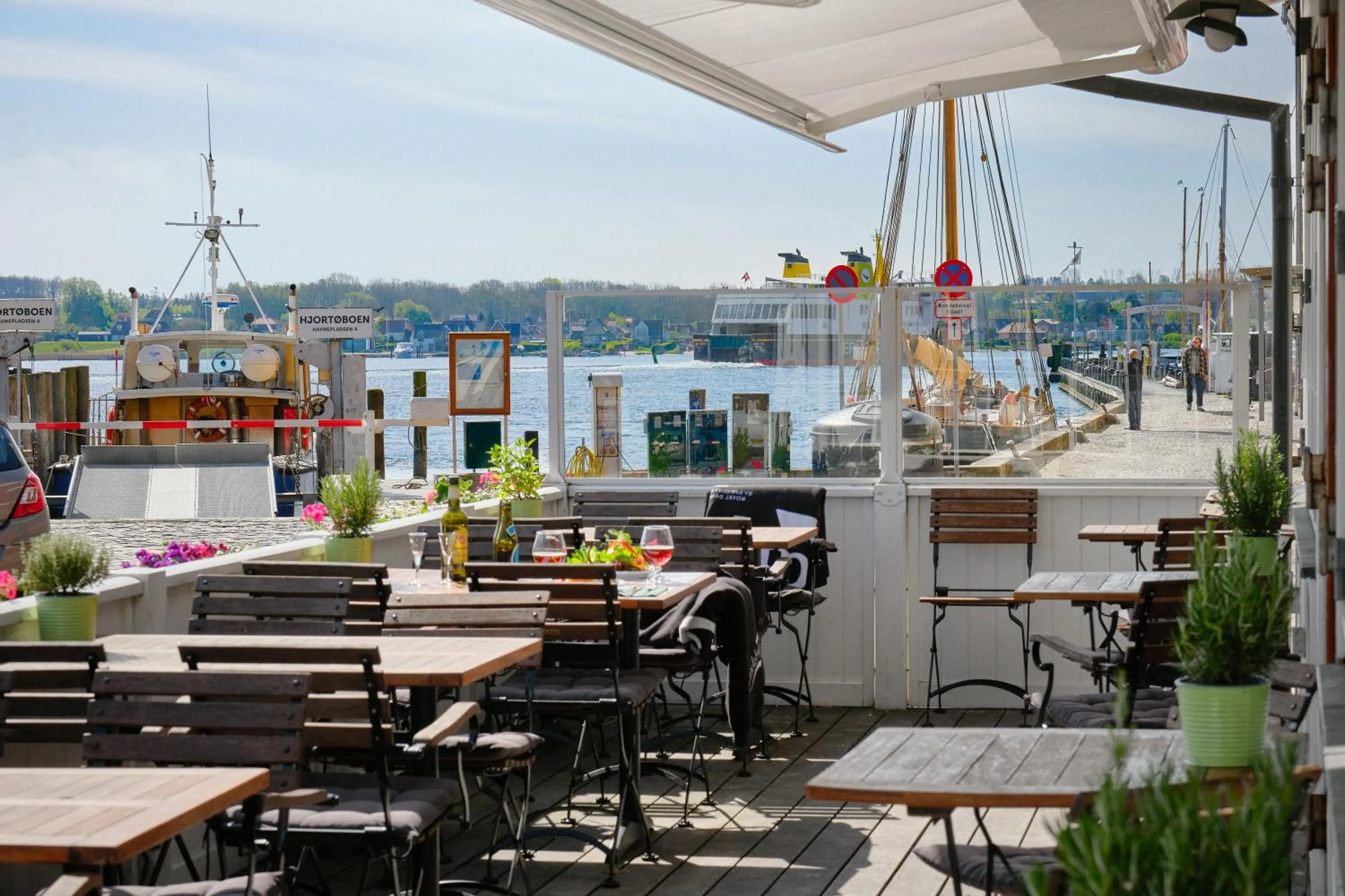 Restaurant/places to eat in Hotel Ærø