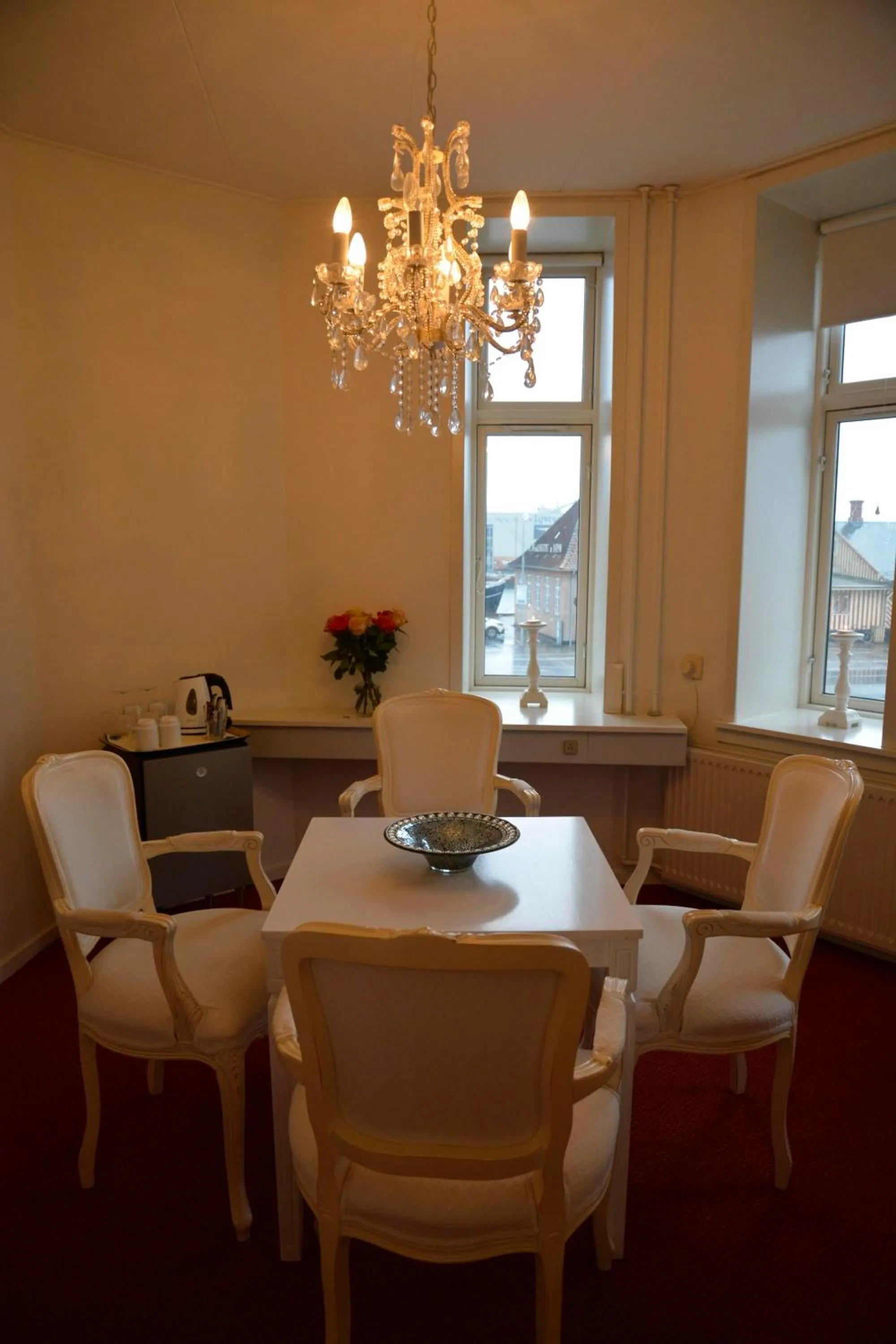 Photo of the whole room in Hotel Ærø