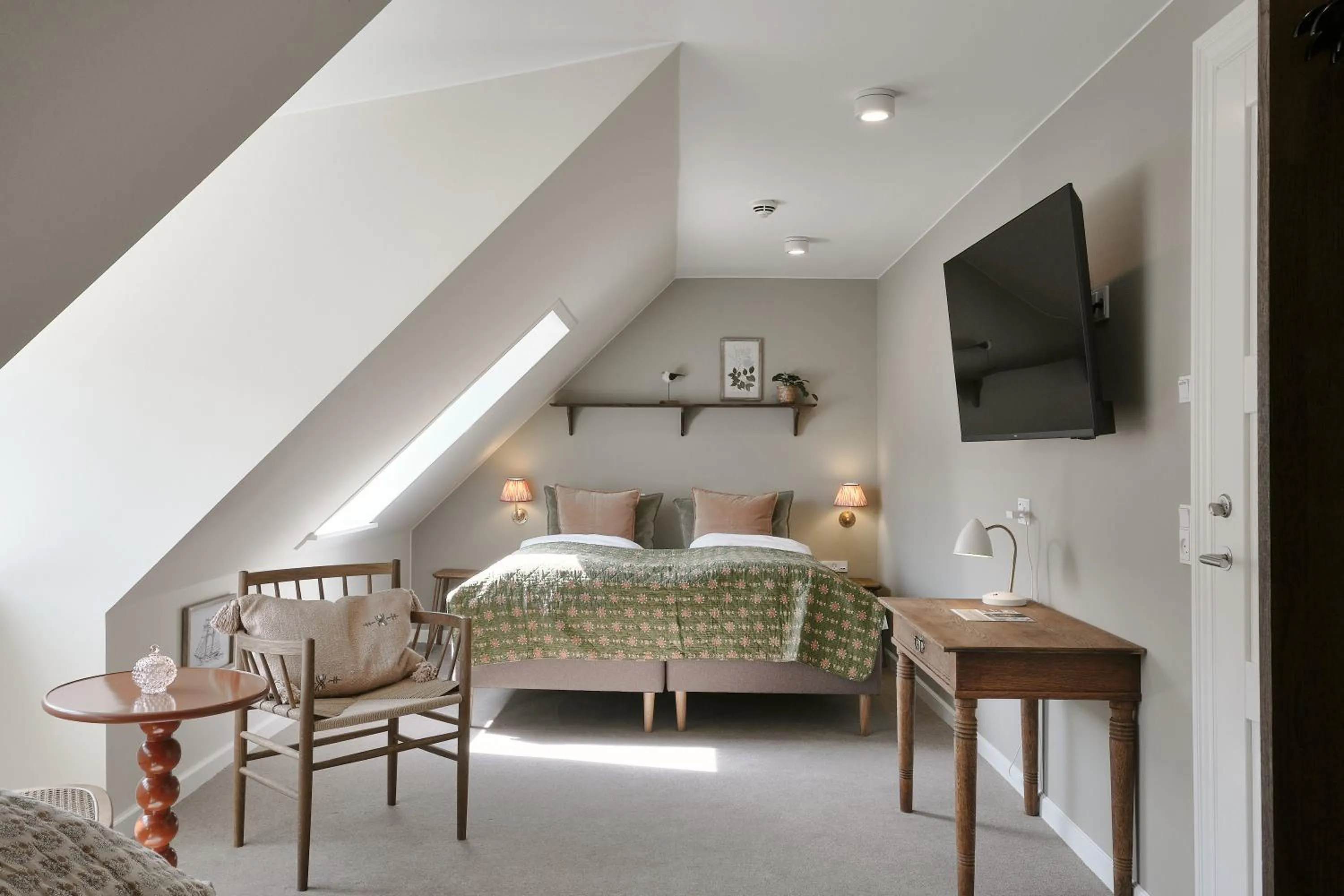 Bedroom, Bed in Hotel Ærø