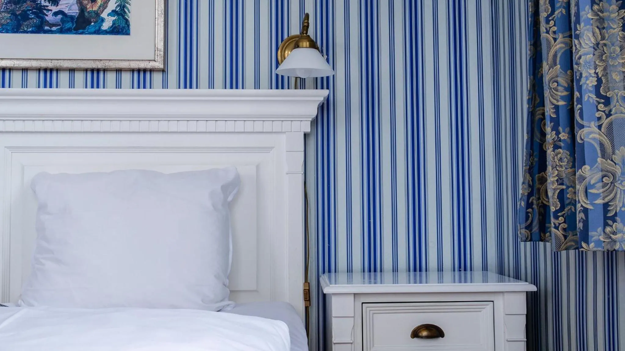 Bedroom, Bed in Hotel Ærø