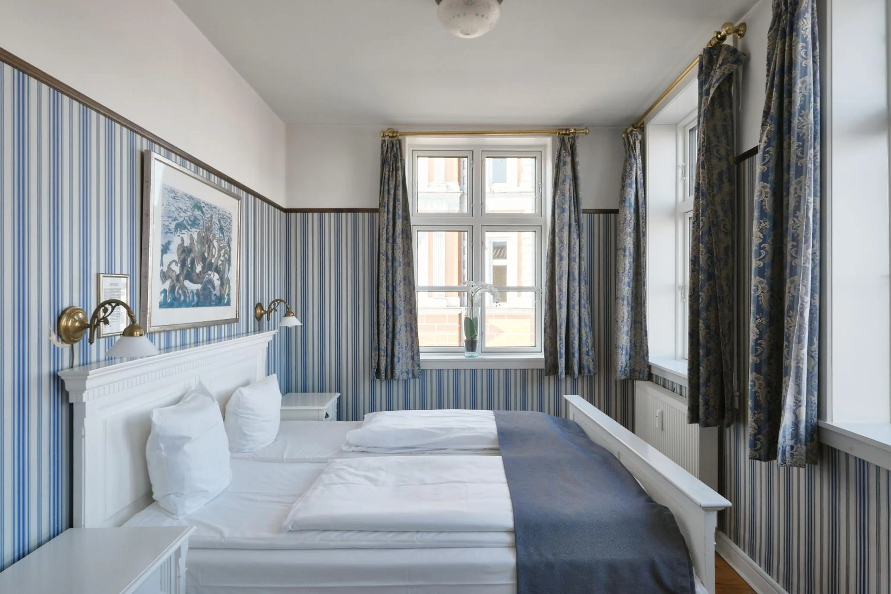 Bedroom, Bed in Hotel Ærø
