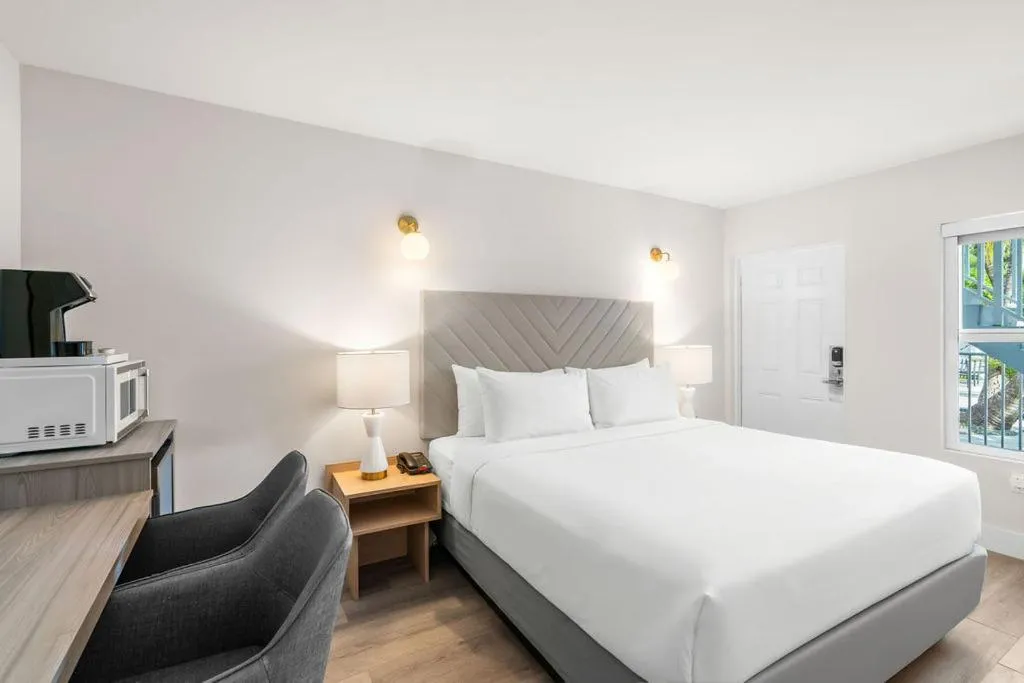 Bed in The Garden Hotel & Resort