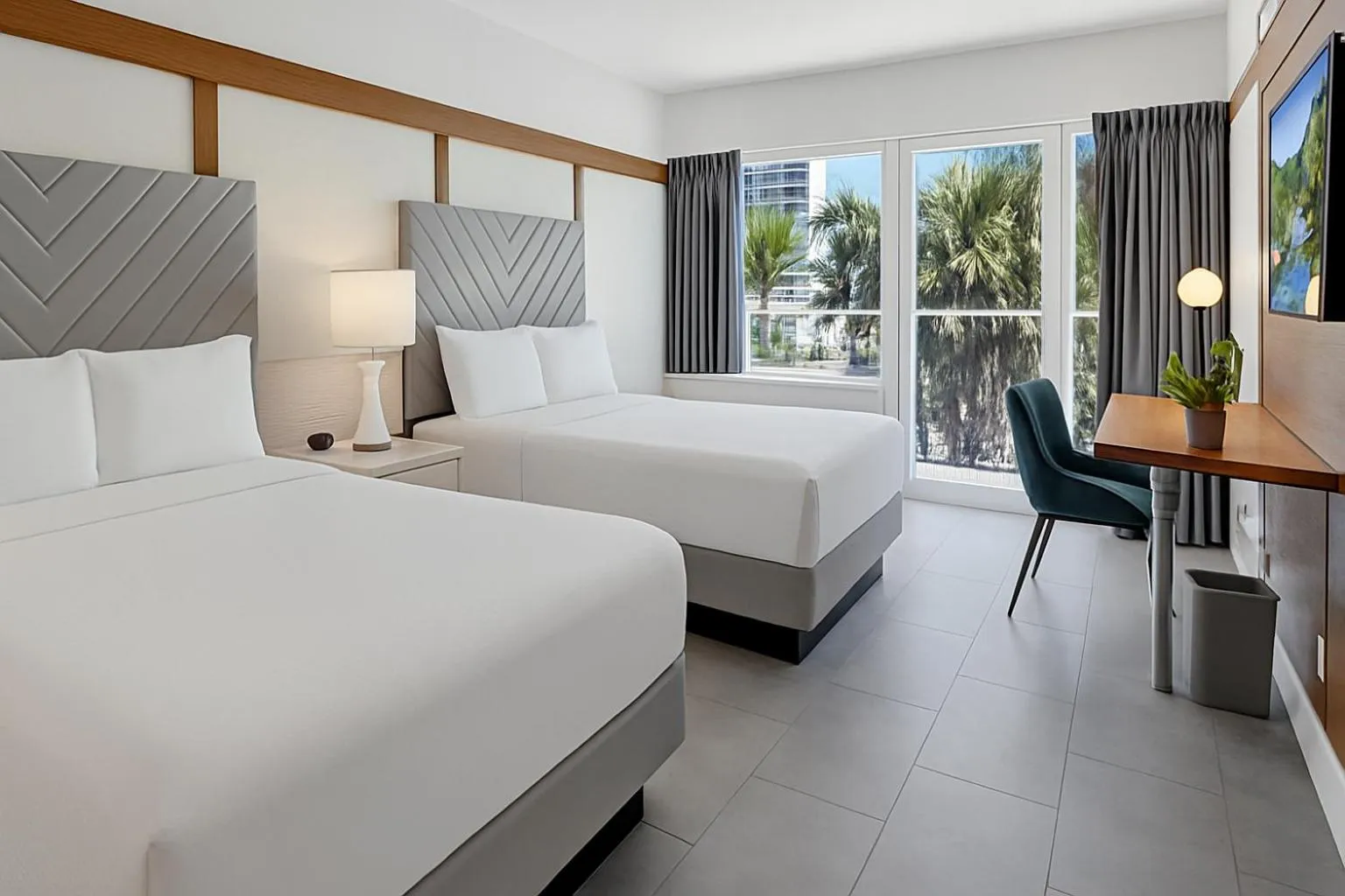 Bedroom, Bed in The Garden Hotel & Resort