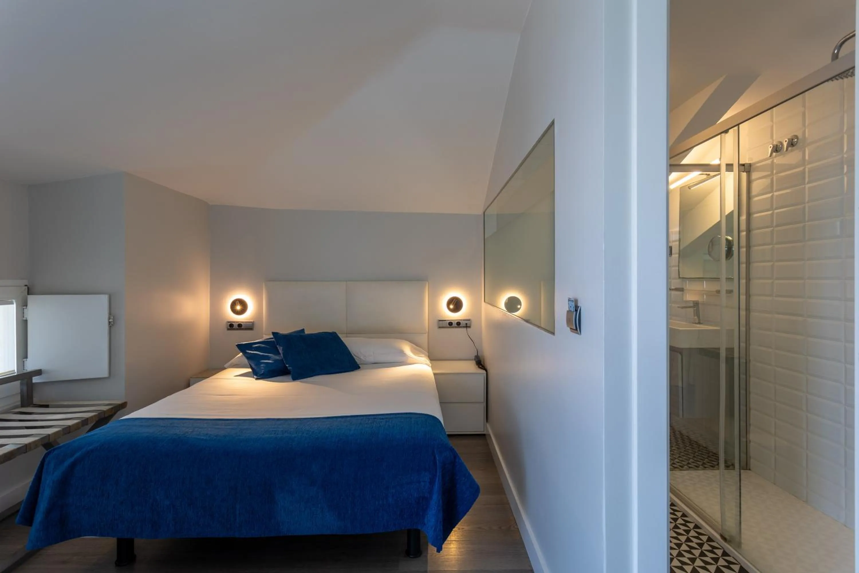 Photo of the whole room, Bed in Hotel&Spa El Puerto