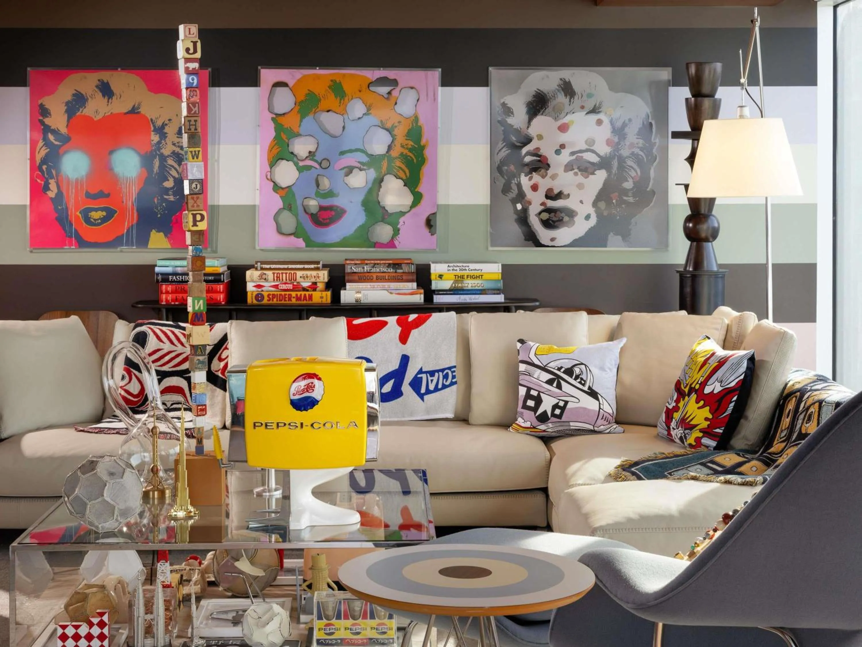 Bedroom in Fairmont Pacific Rim