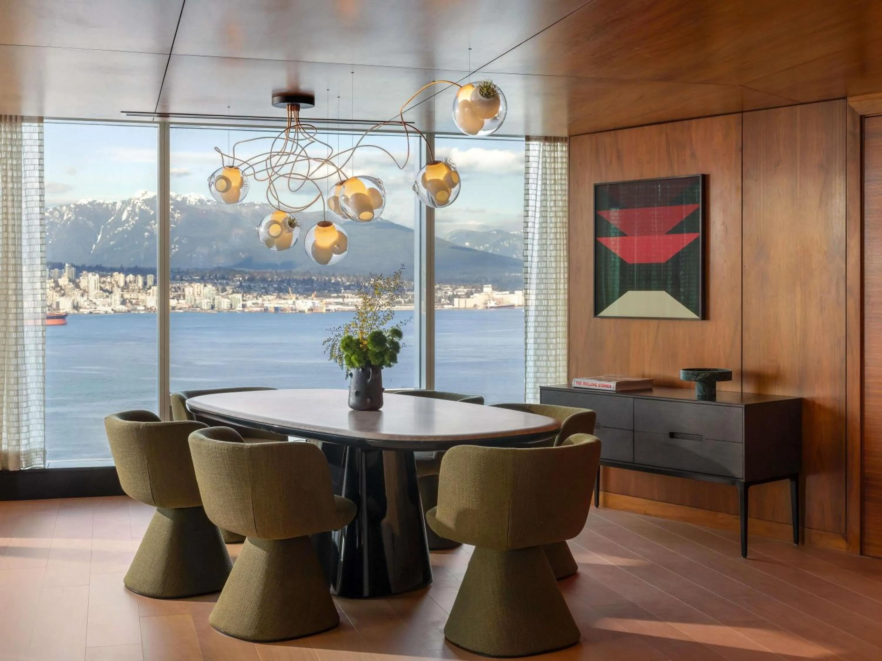 Bedroom in Fairmont Pacific Rim