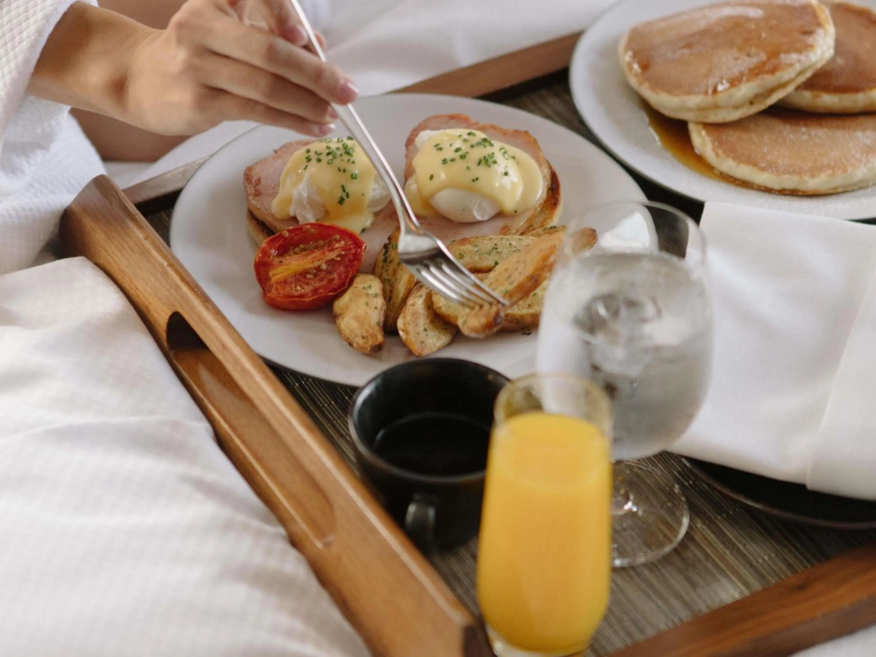 Restaurant/places to eat in Fairmont Pacific Rim