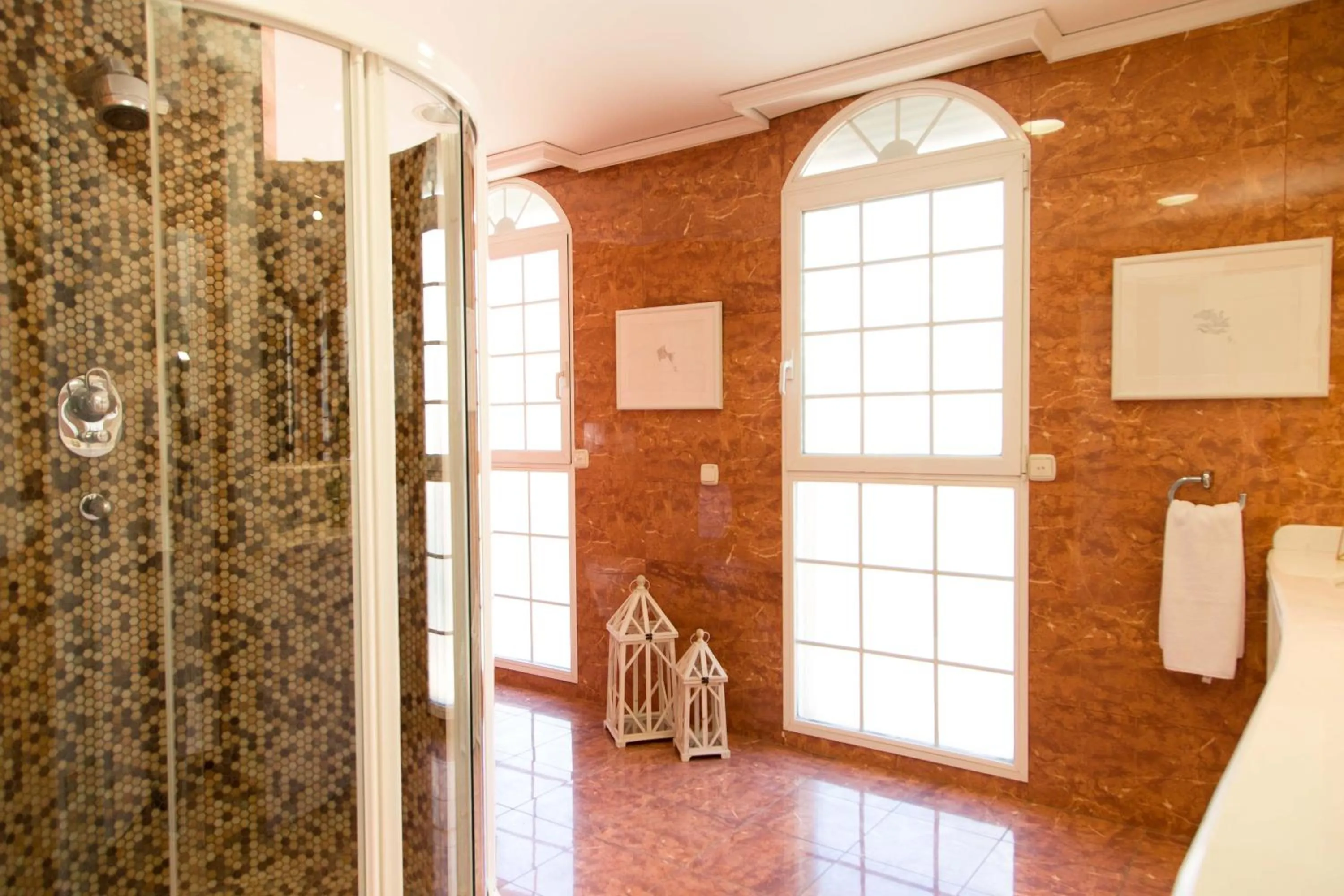 Shower in MD Villa Cullera Cap Blanc