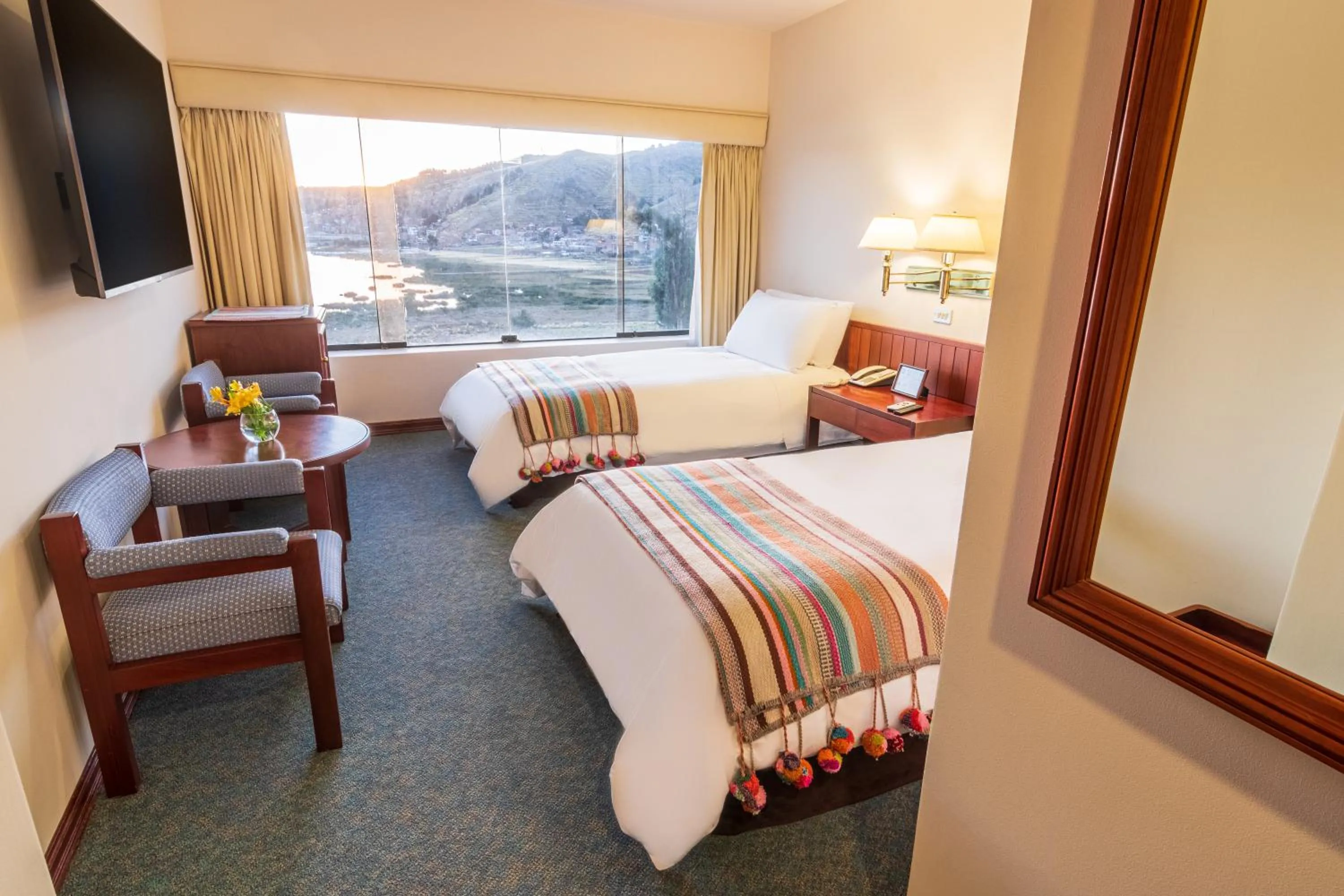 Natural landscape, Bed in GHL Hotel Lago Titicaca