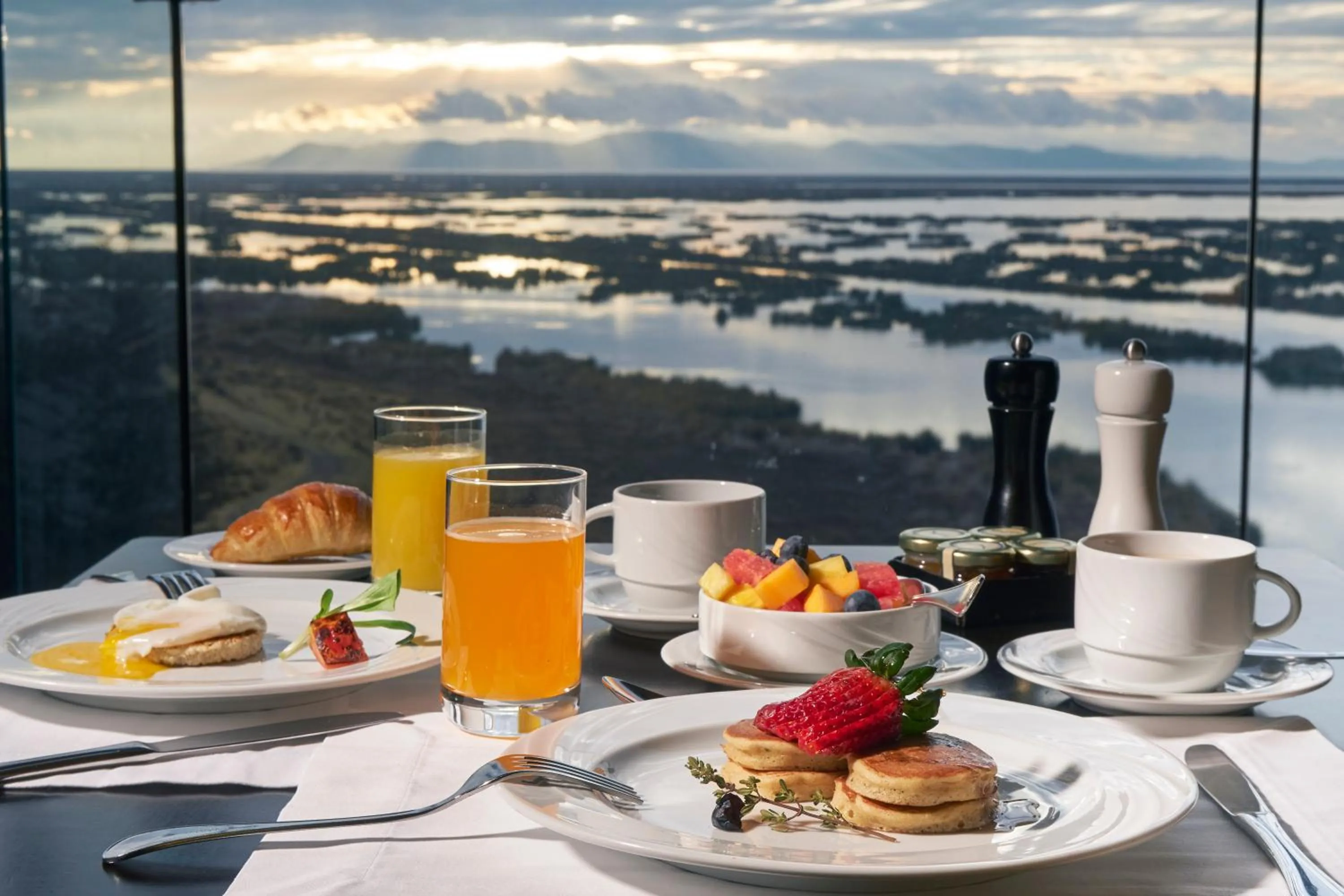 Breakfast in GHL Hotel Lago Titicaca