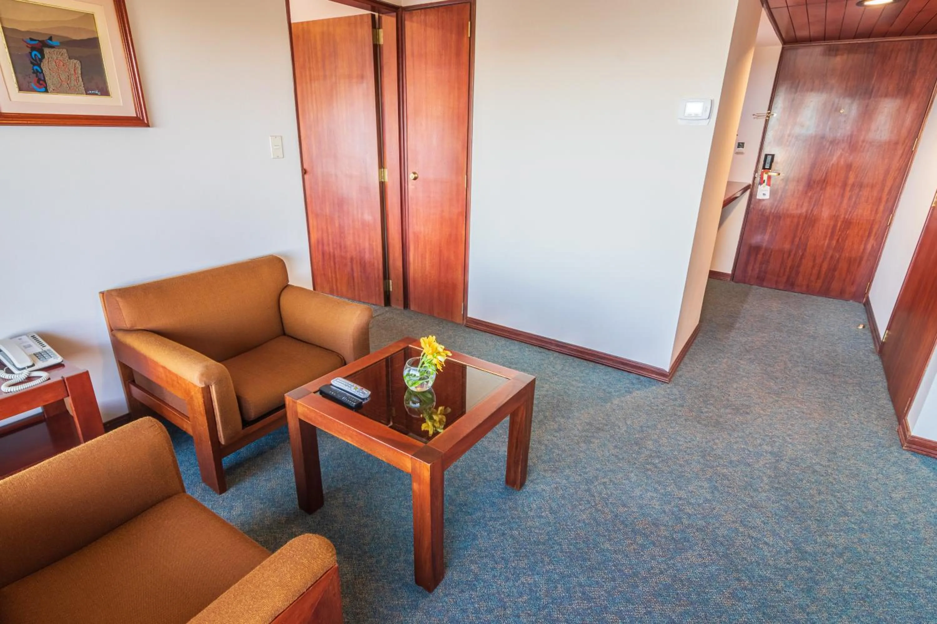 Seating area in GHL Hotel Lago Titicaca