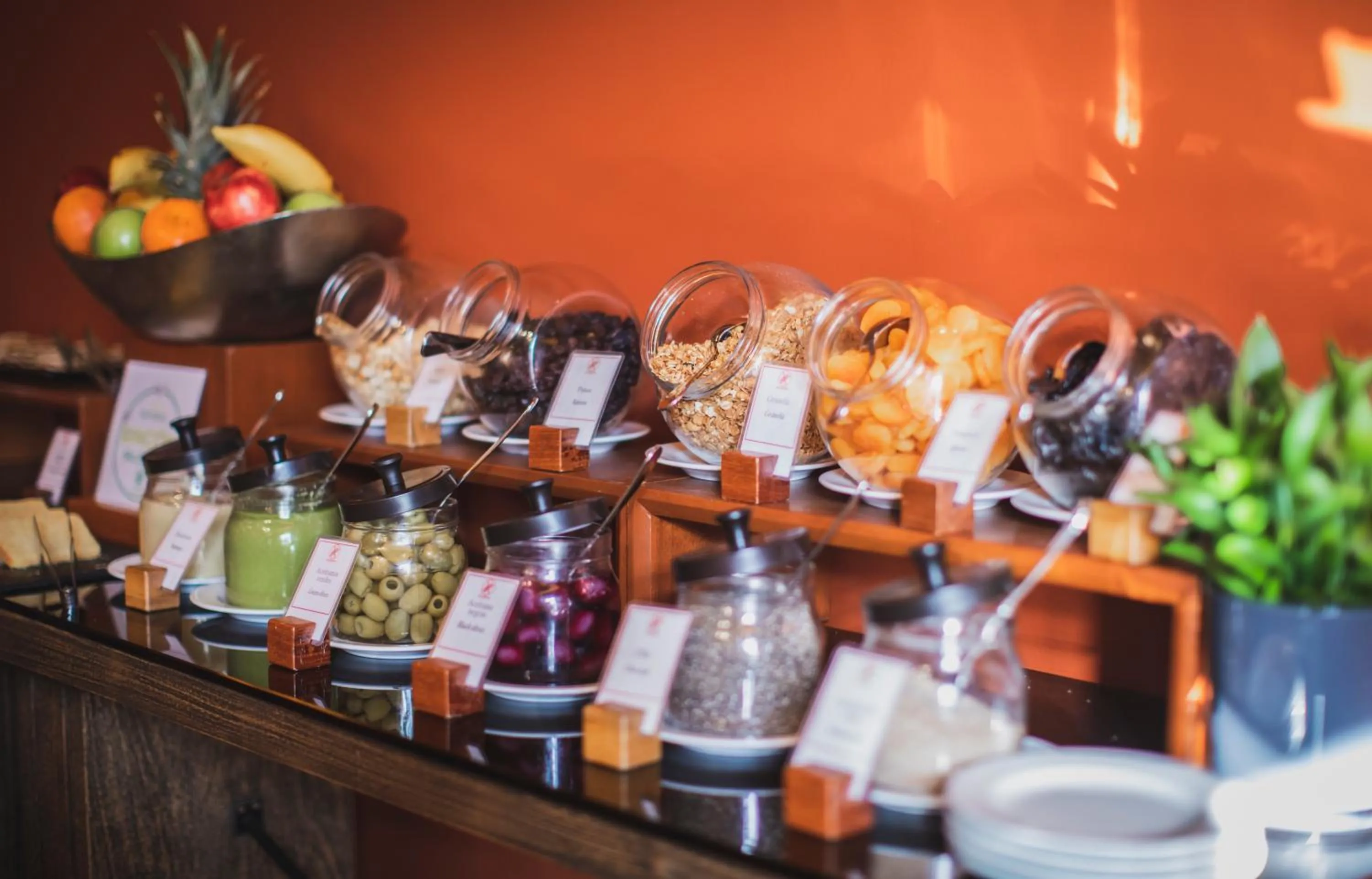 Buffet breakfast in Wyndham Costa del Sol Arequipa