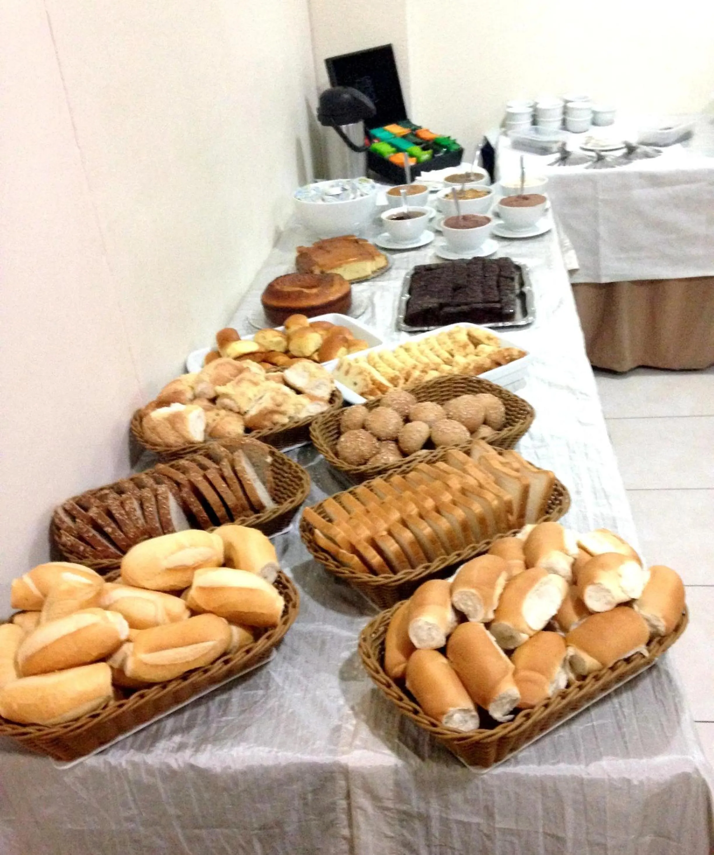 Food and drinks in Umbu Hotel Porto Alegre - Centro Histórico - Prox Aeroporto