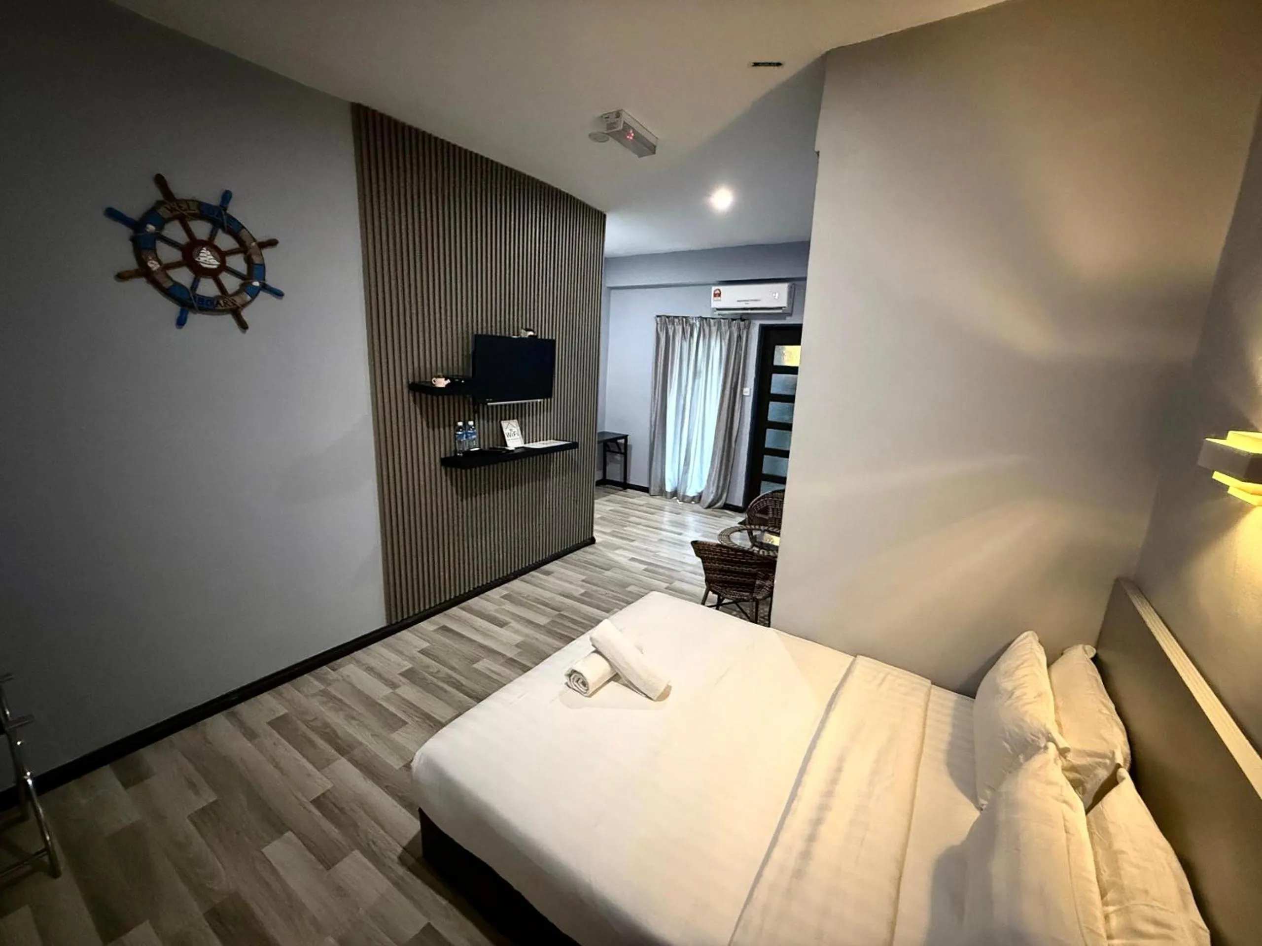 Bed in Ang Lee Holiday Stay