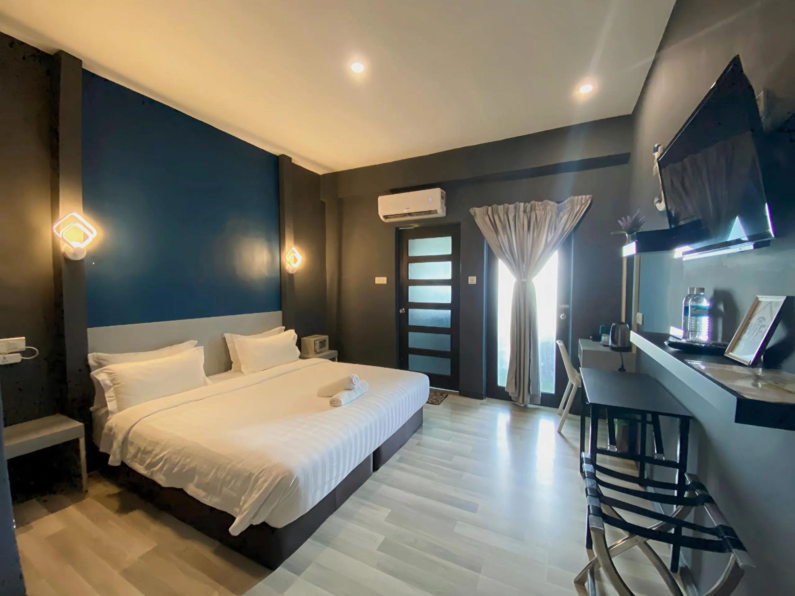 Bed in Ang Lee Holiday Stay