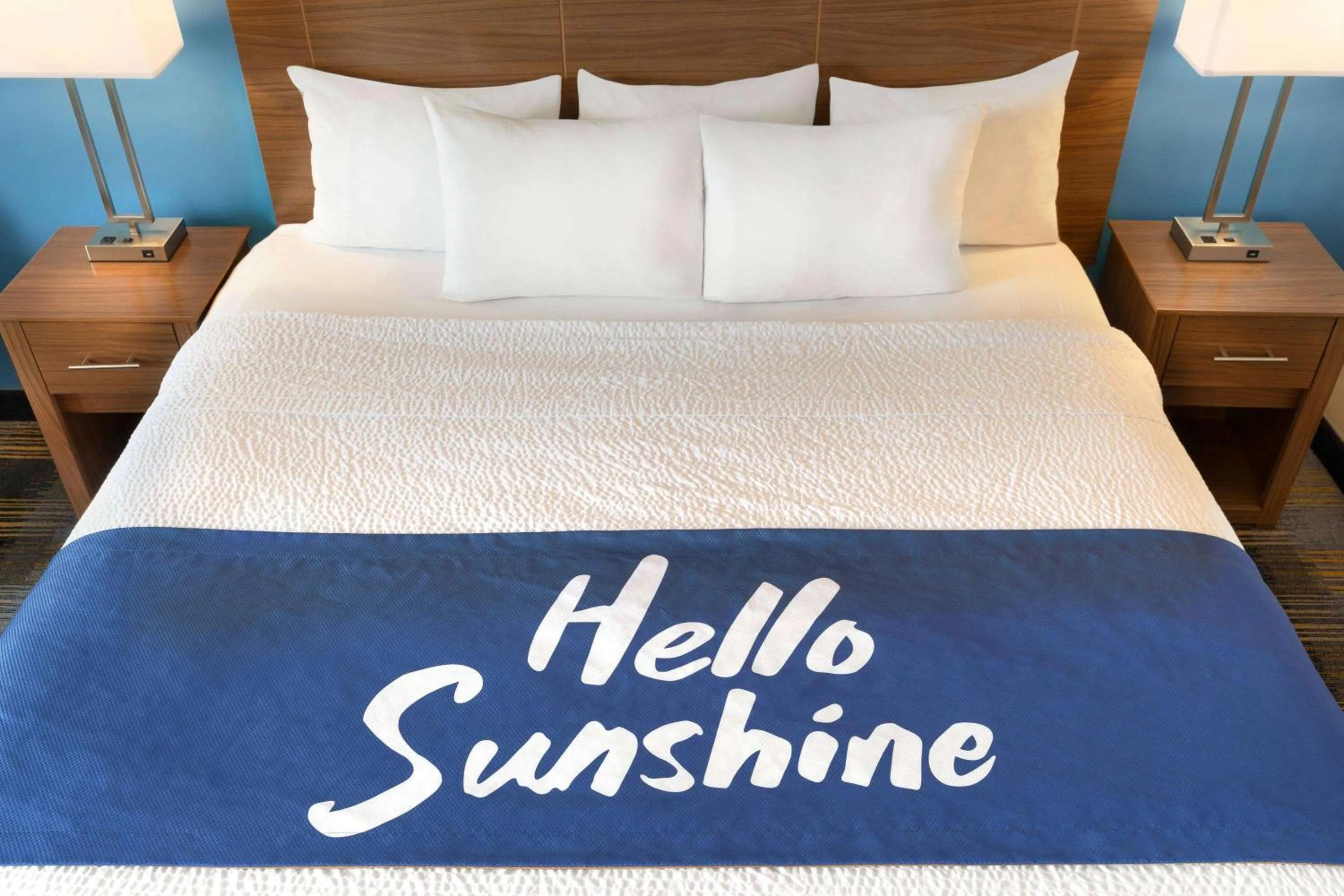 Bedroom, Bed in Days Inn by Wyndham Middletown/Newport Area