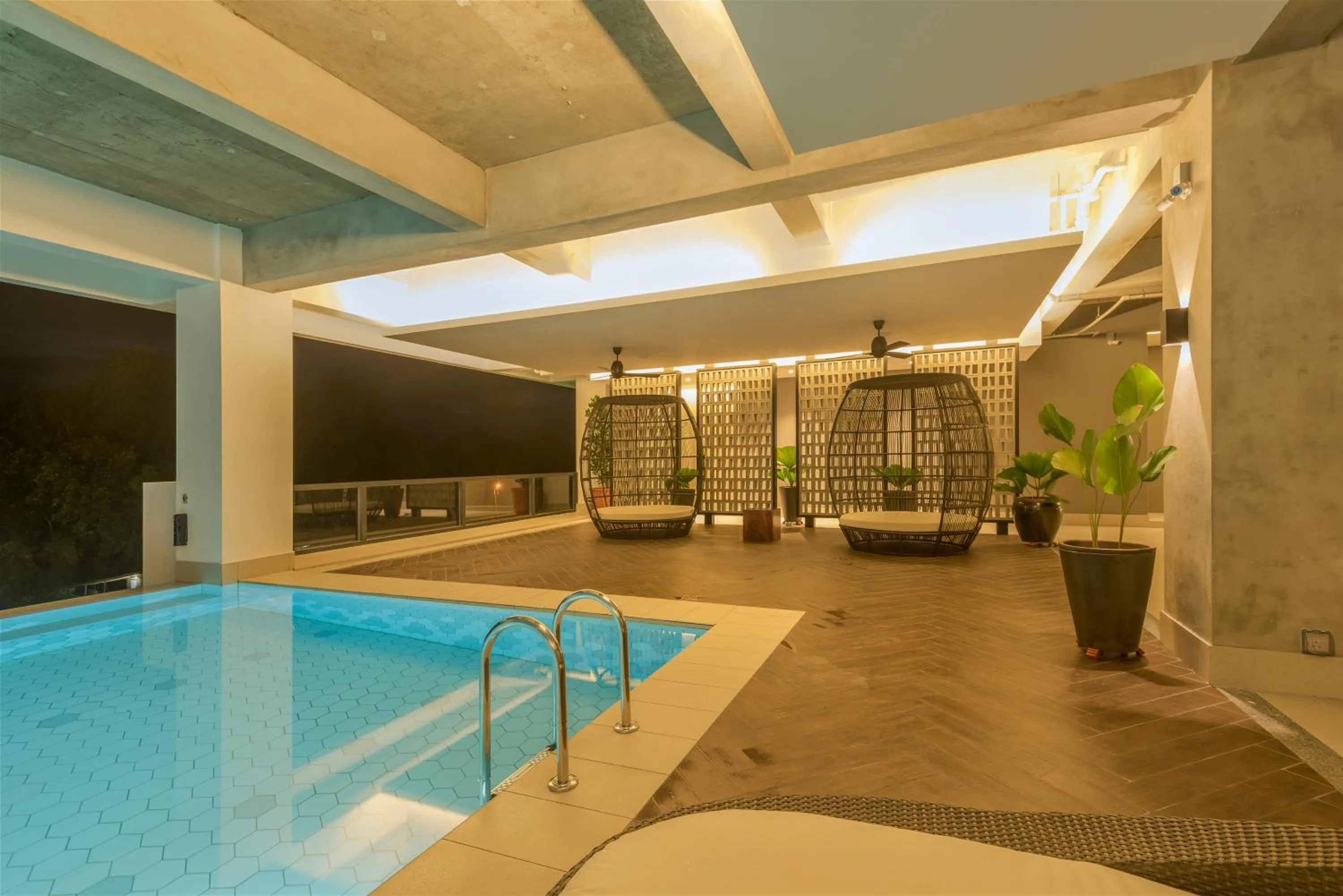 Swimming pool in Jinhold Hotel & Serviced Apartment