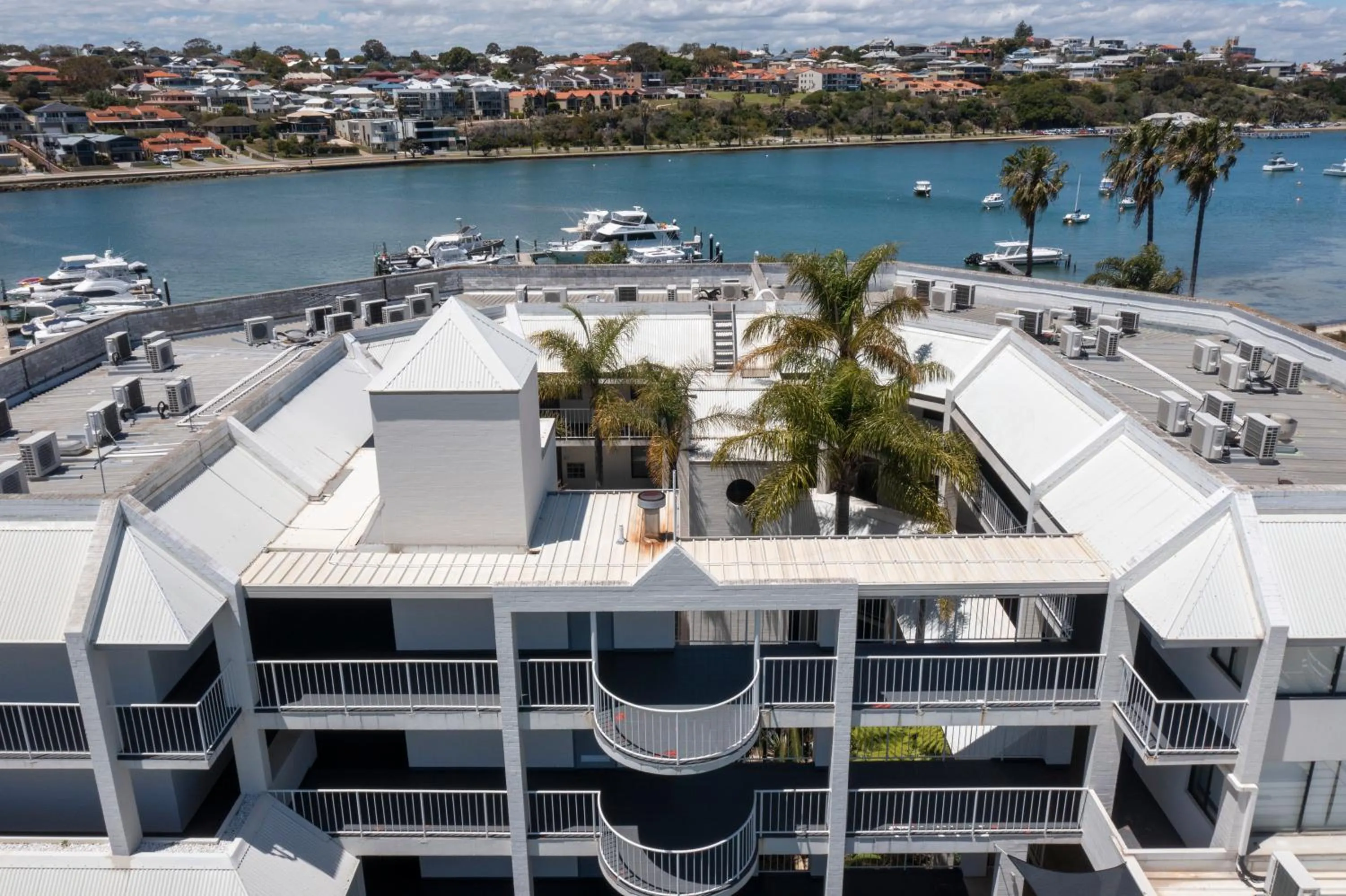 Neighbourhood in Pier 21 Riverside Apartment Hotel