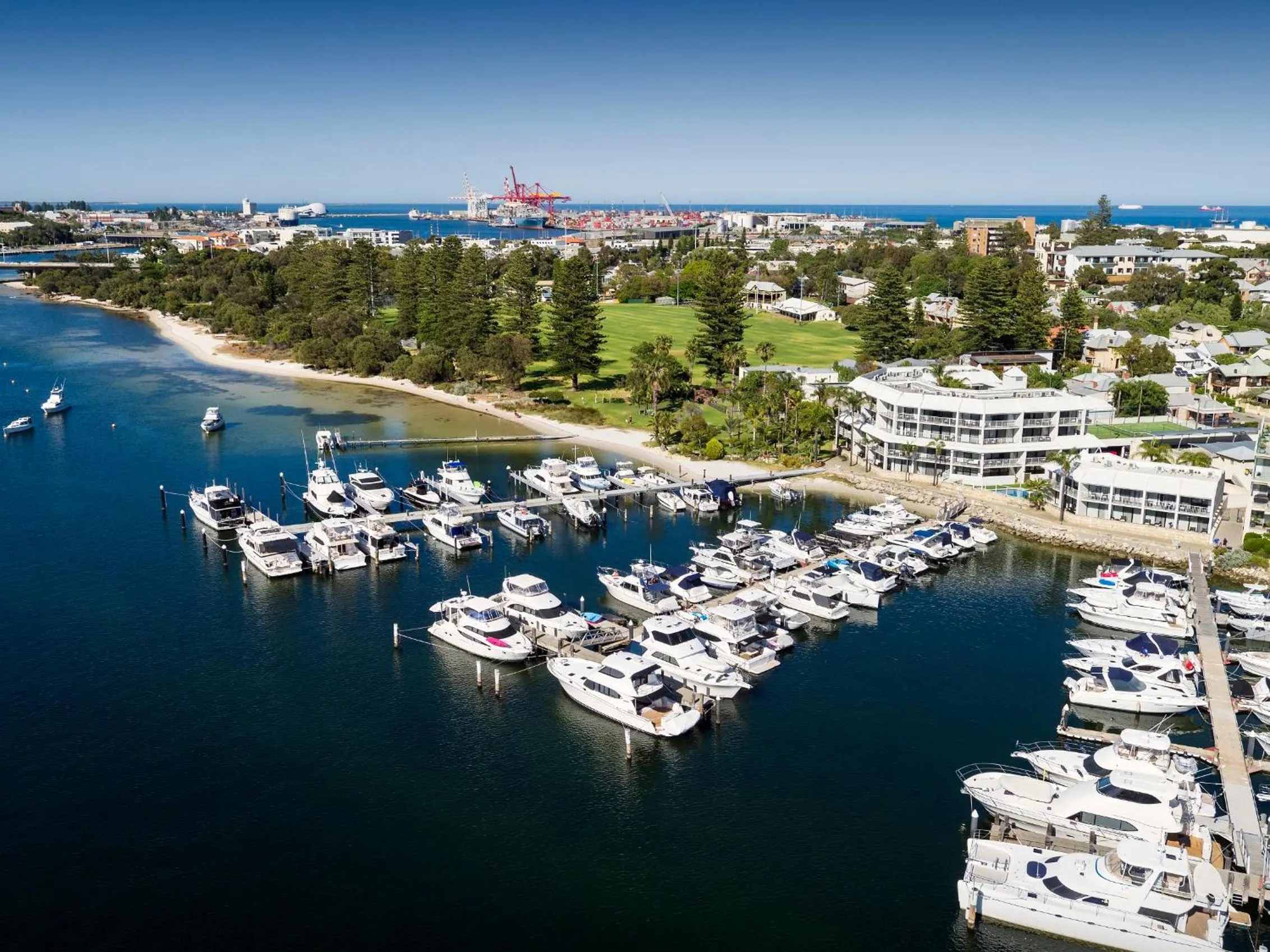 Bird's eye view in Pier 21 Riverside Apartment Hotel