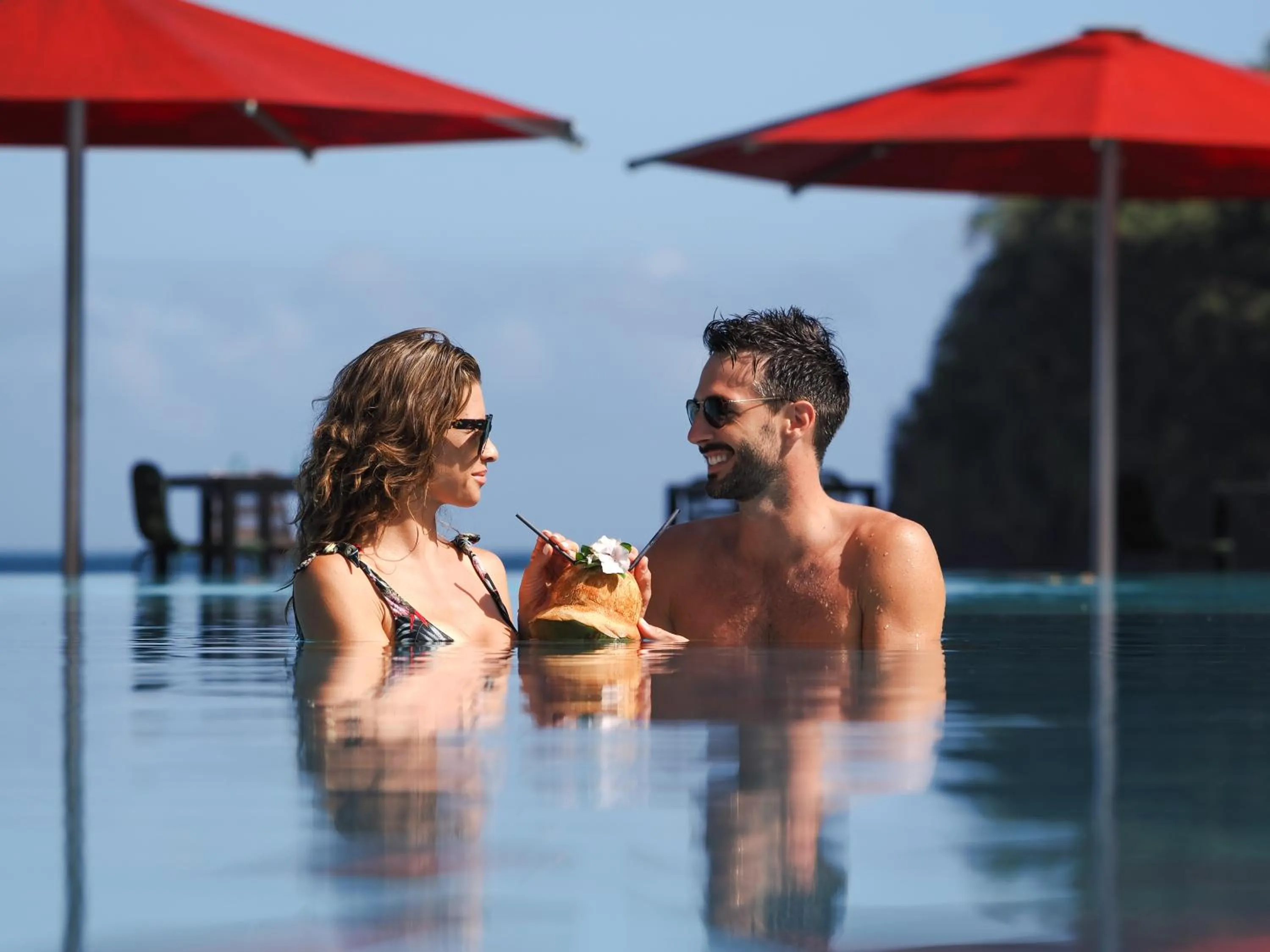 Swimming pool in Le Tahiti by Pearl Resorts