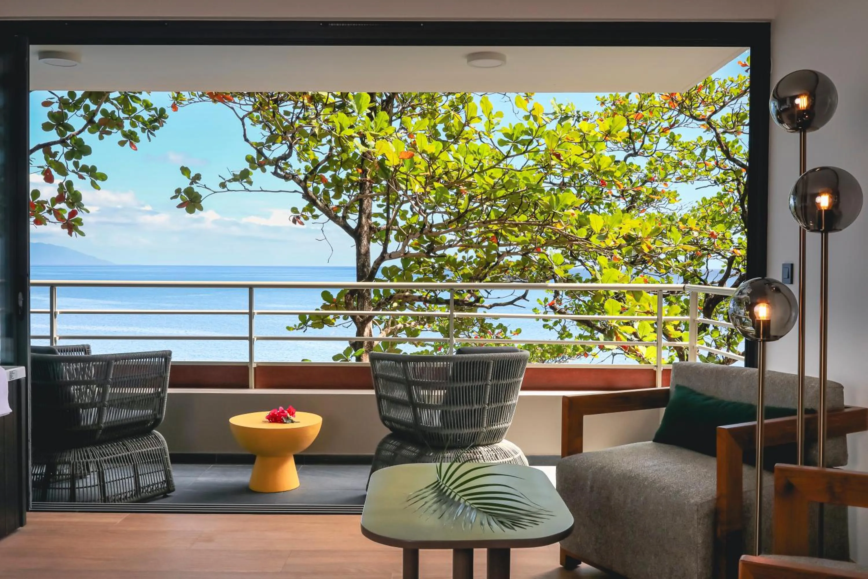 Patio in Le Tahiti by Pearl Resorts