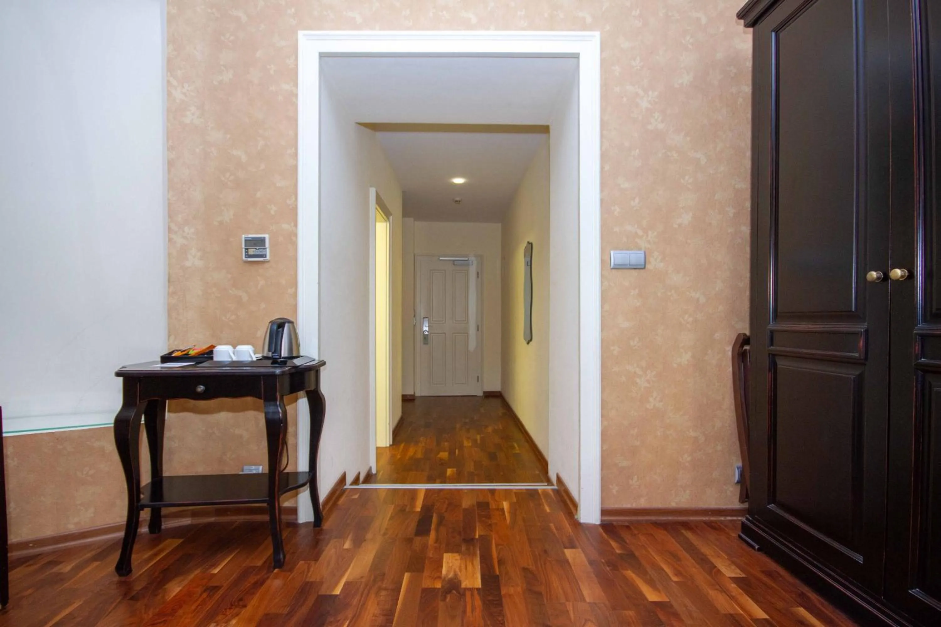 SKARITZ Hotel & Residence